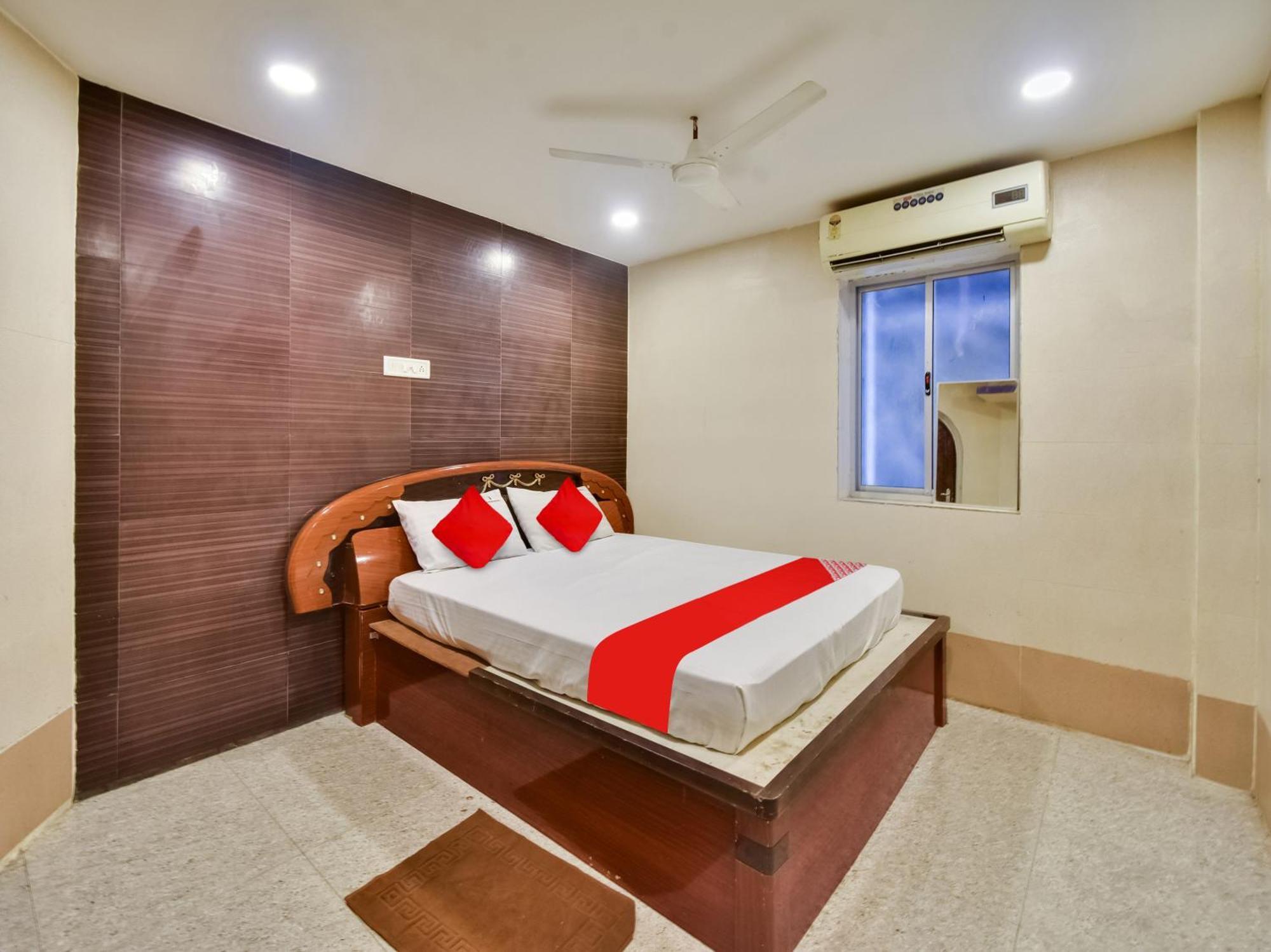 Hotel O Grand Residency