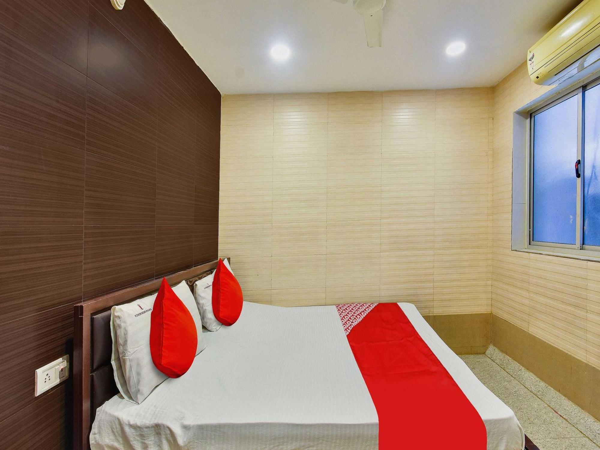 Hotel O Grand Residency 3*