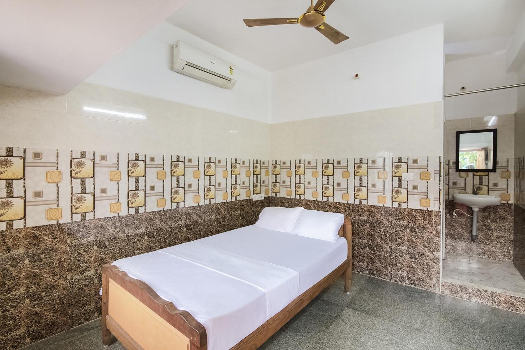 Hotel O Thirugnanasamandham Chennai