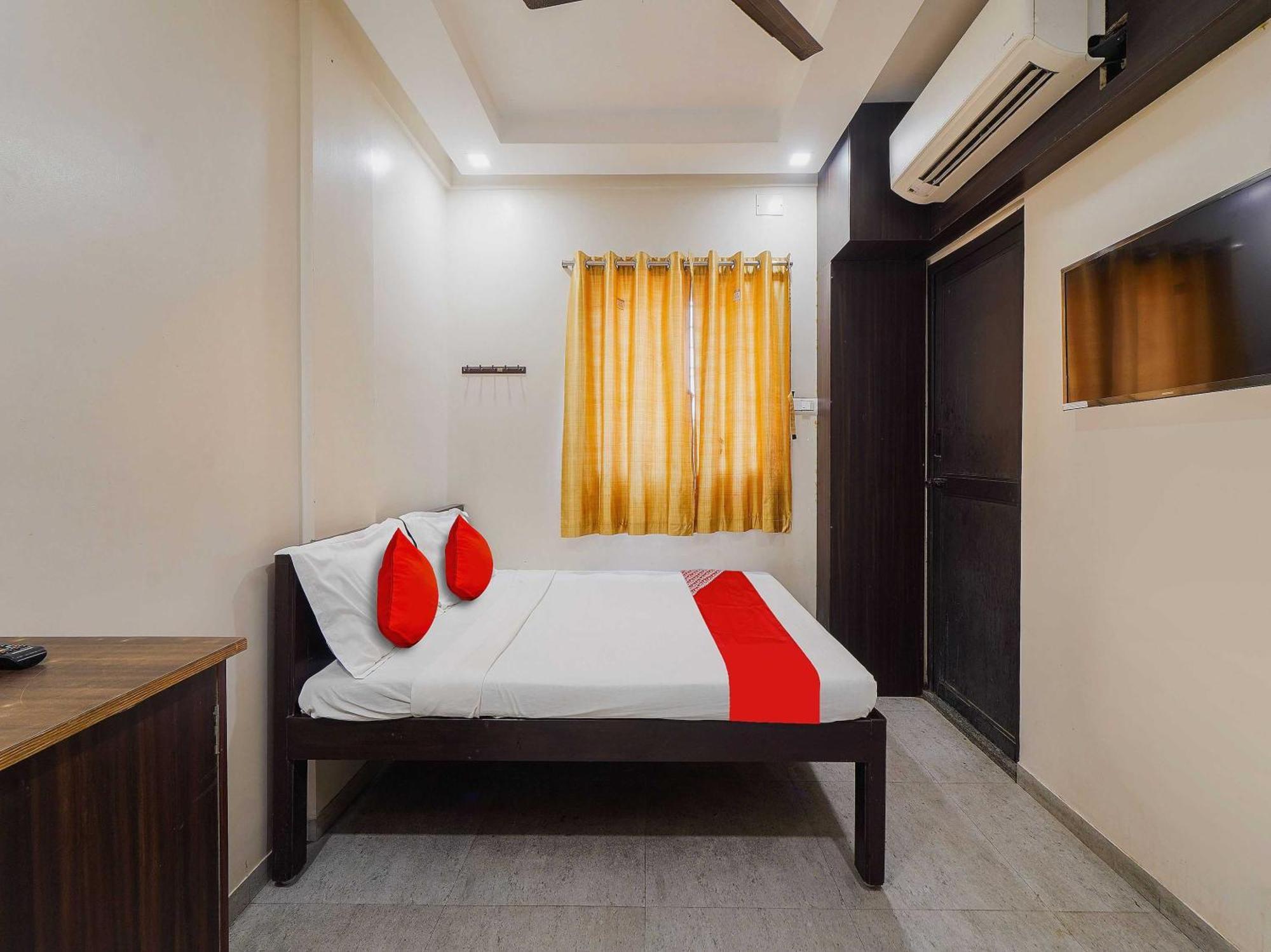 Hotel O Saravana'S Park