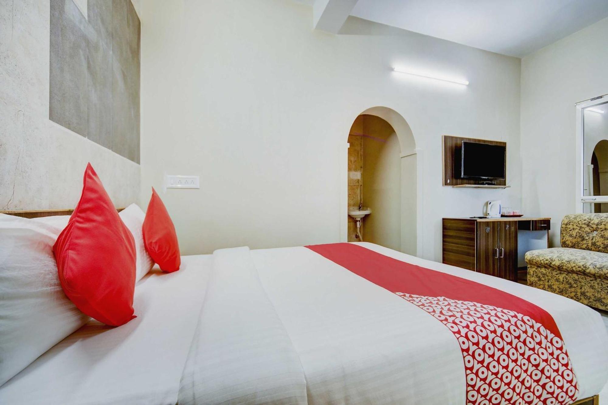 O Almighty Homes Hotel 3*
