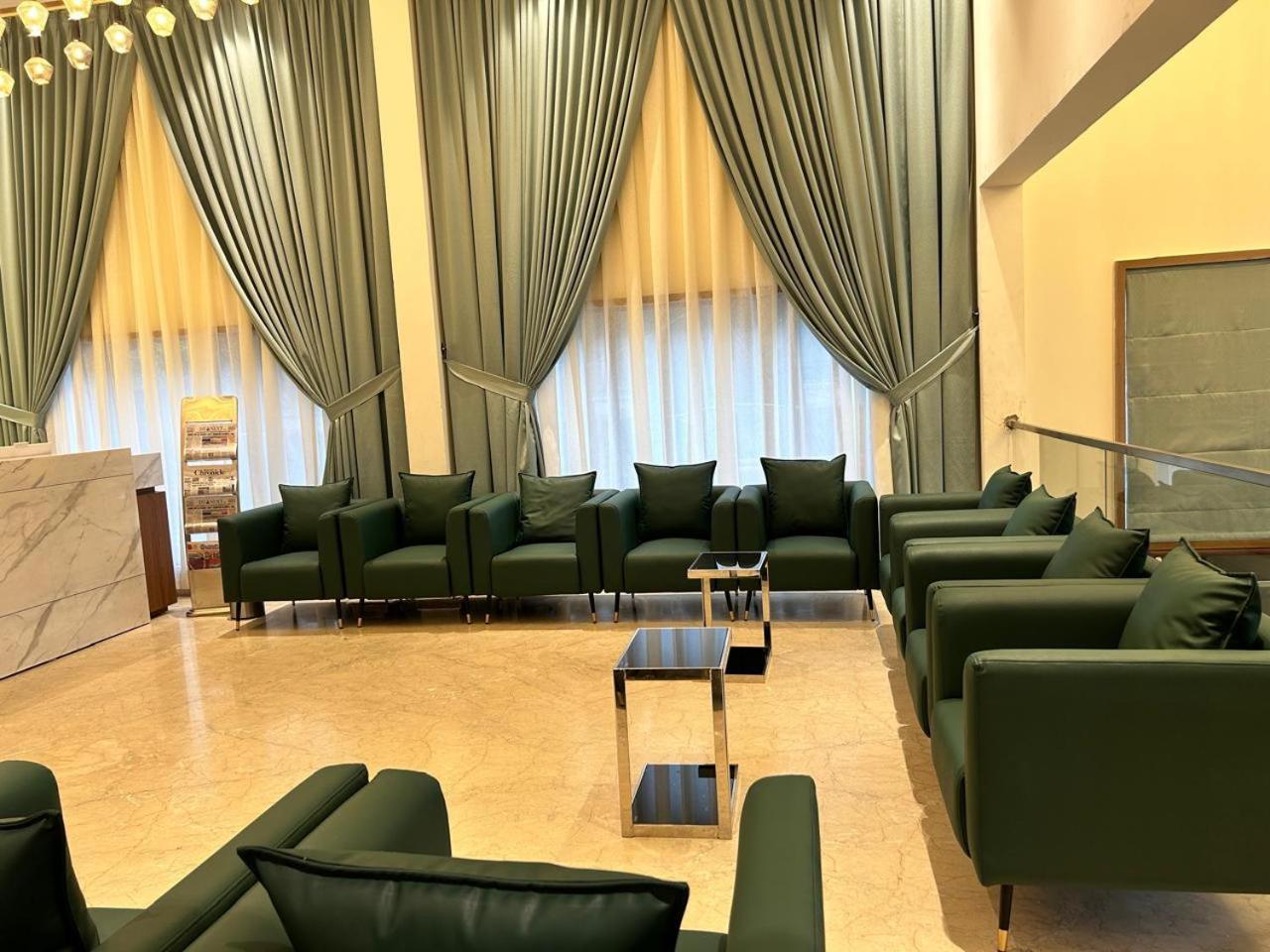 Royal Regency 3*