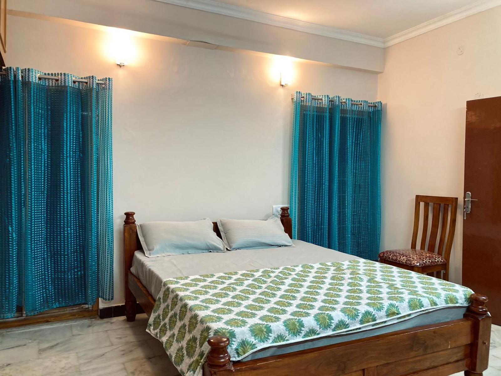 Good Mount Road Egmore Apartment Chennai