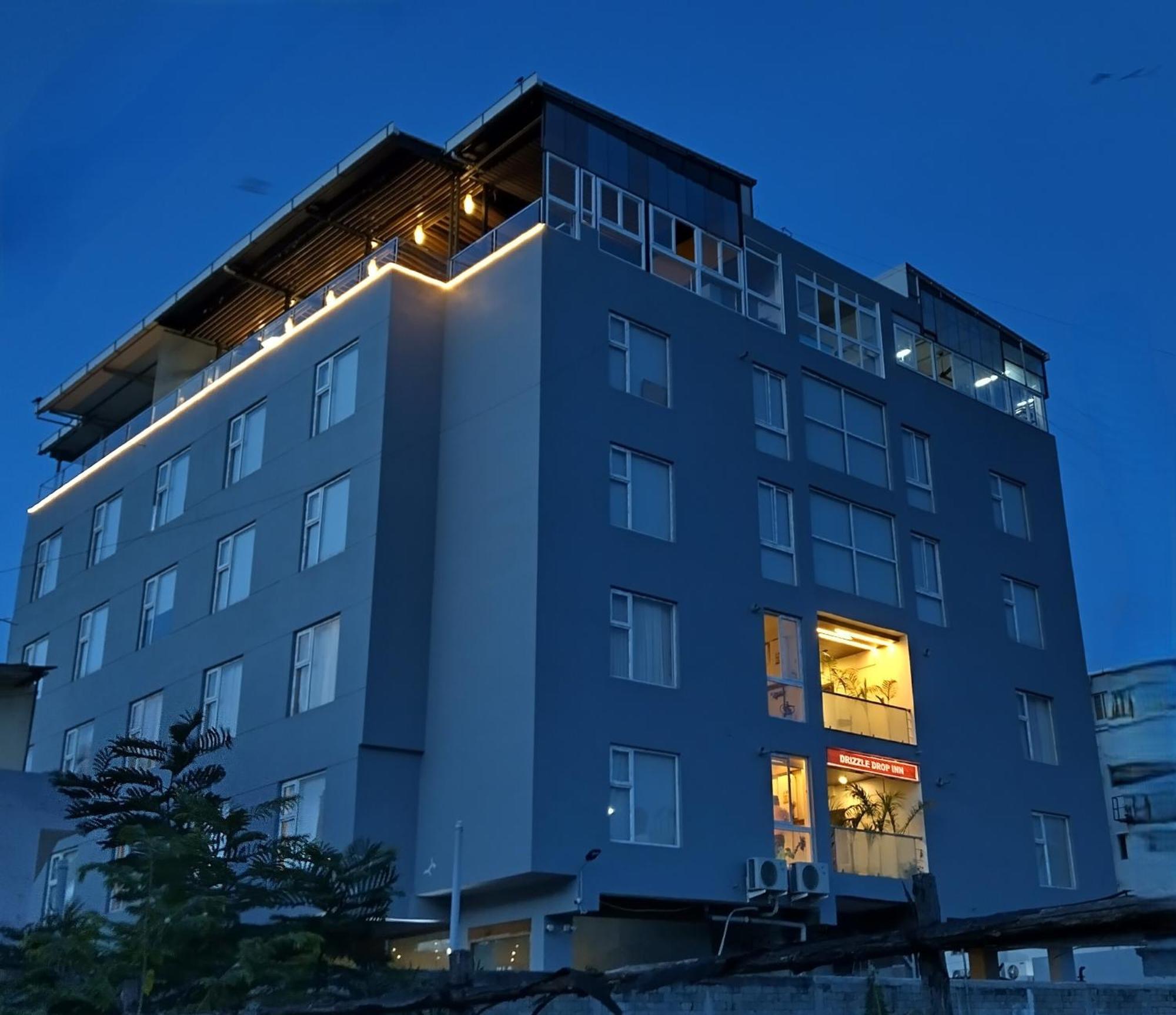 Drizzledrop Hotel 3*