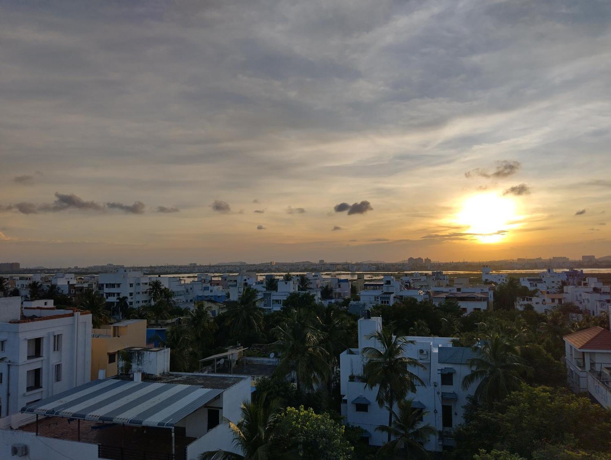 Hotel Drizzledrop Chennai