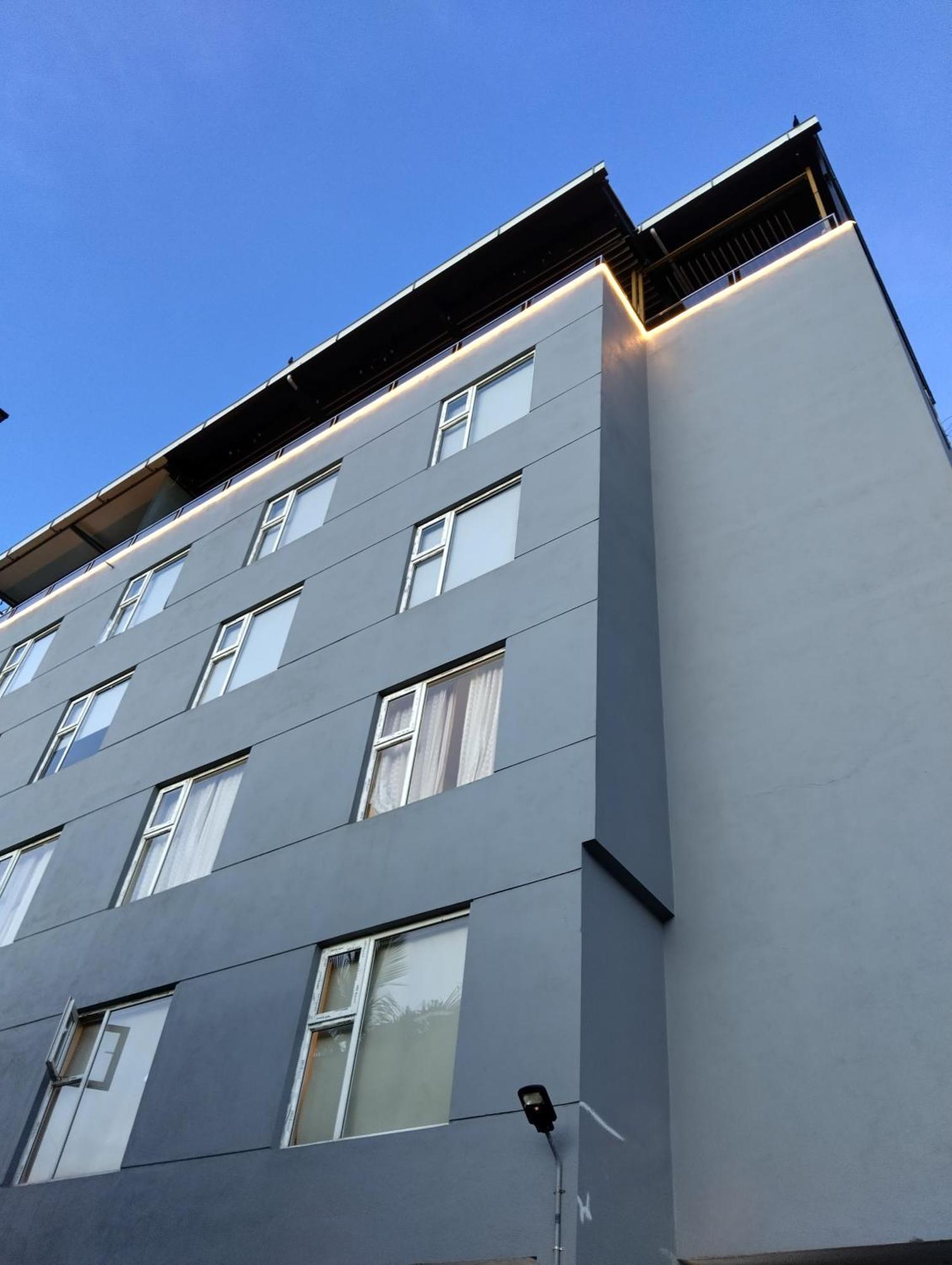 Drizzledrop Hotel