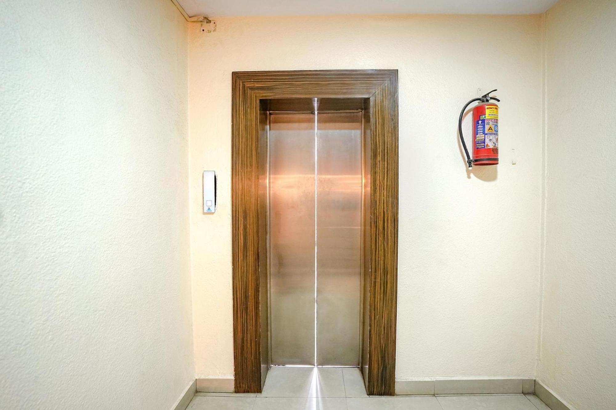 Fabexpress Planet Grande Hotel
