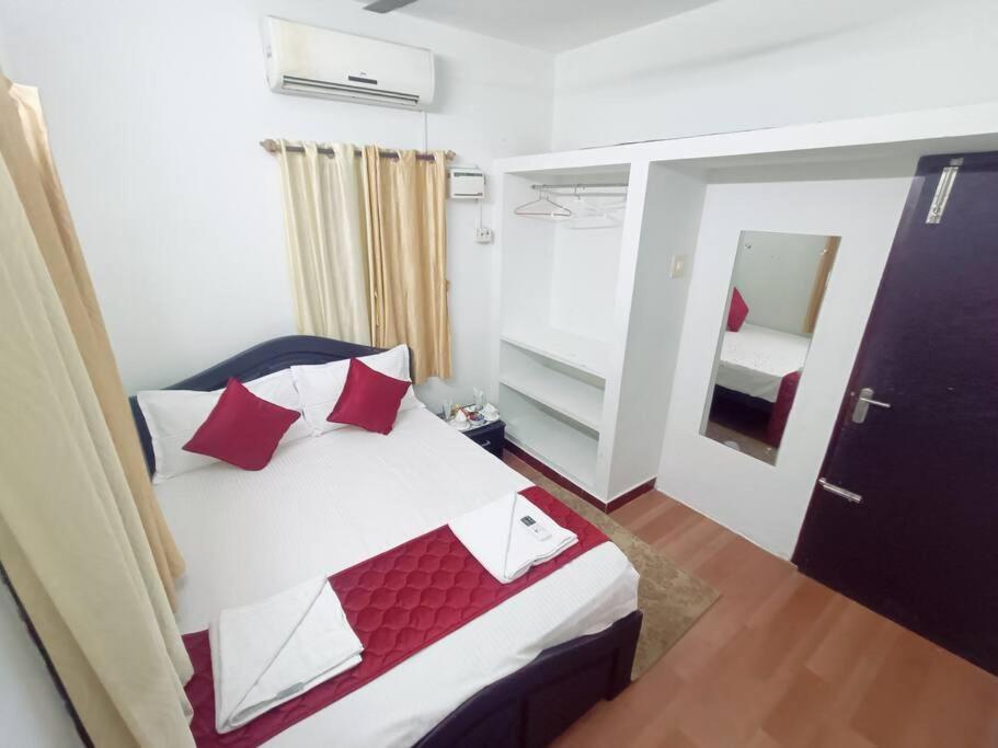 Trendy Service 2bhk * Chennai