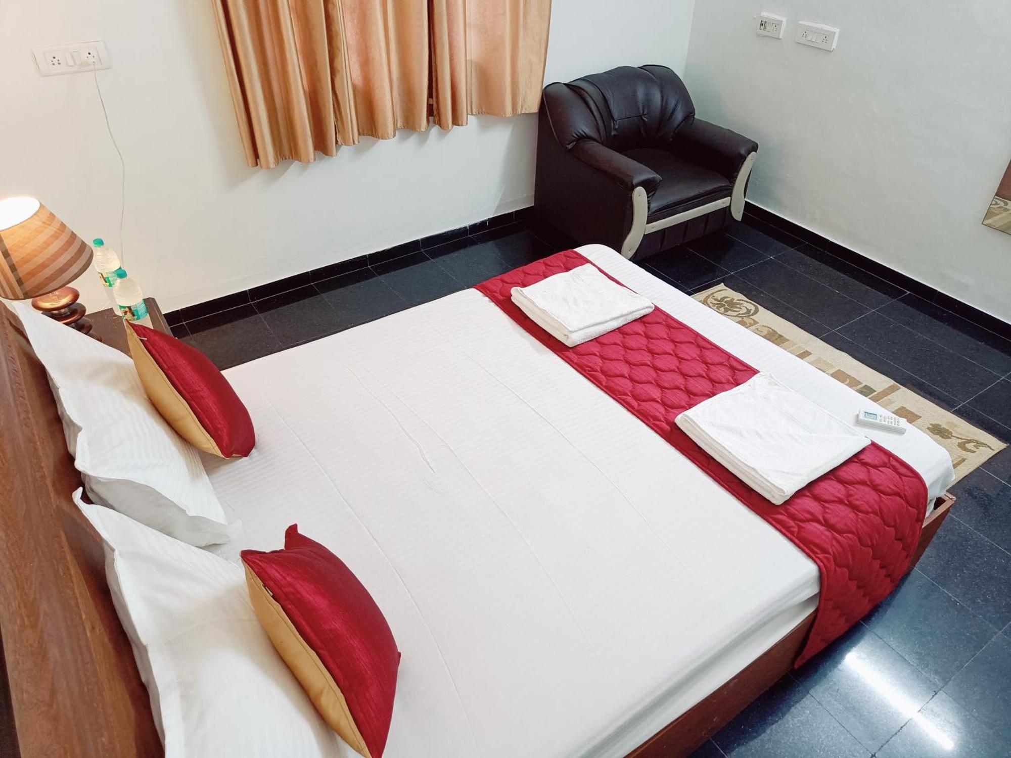 Trendy Service 3bhk Apartment Chennai