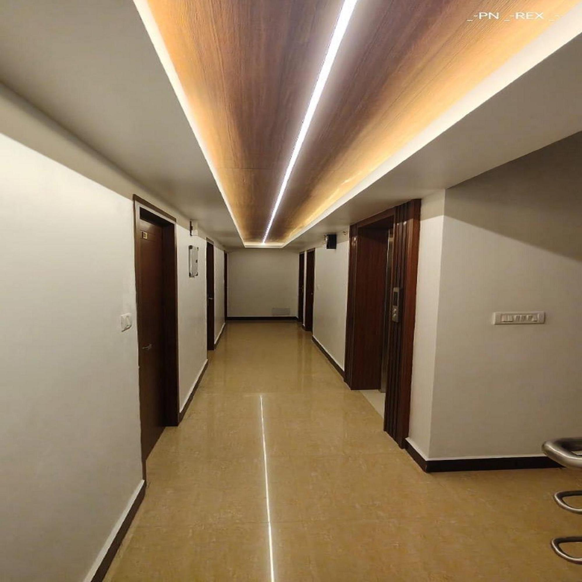Royal Luxe - Us Consulate, Apollo Hospital, Sankara Natralya