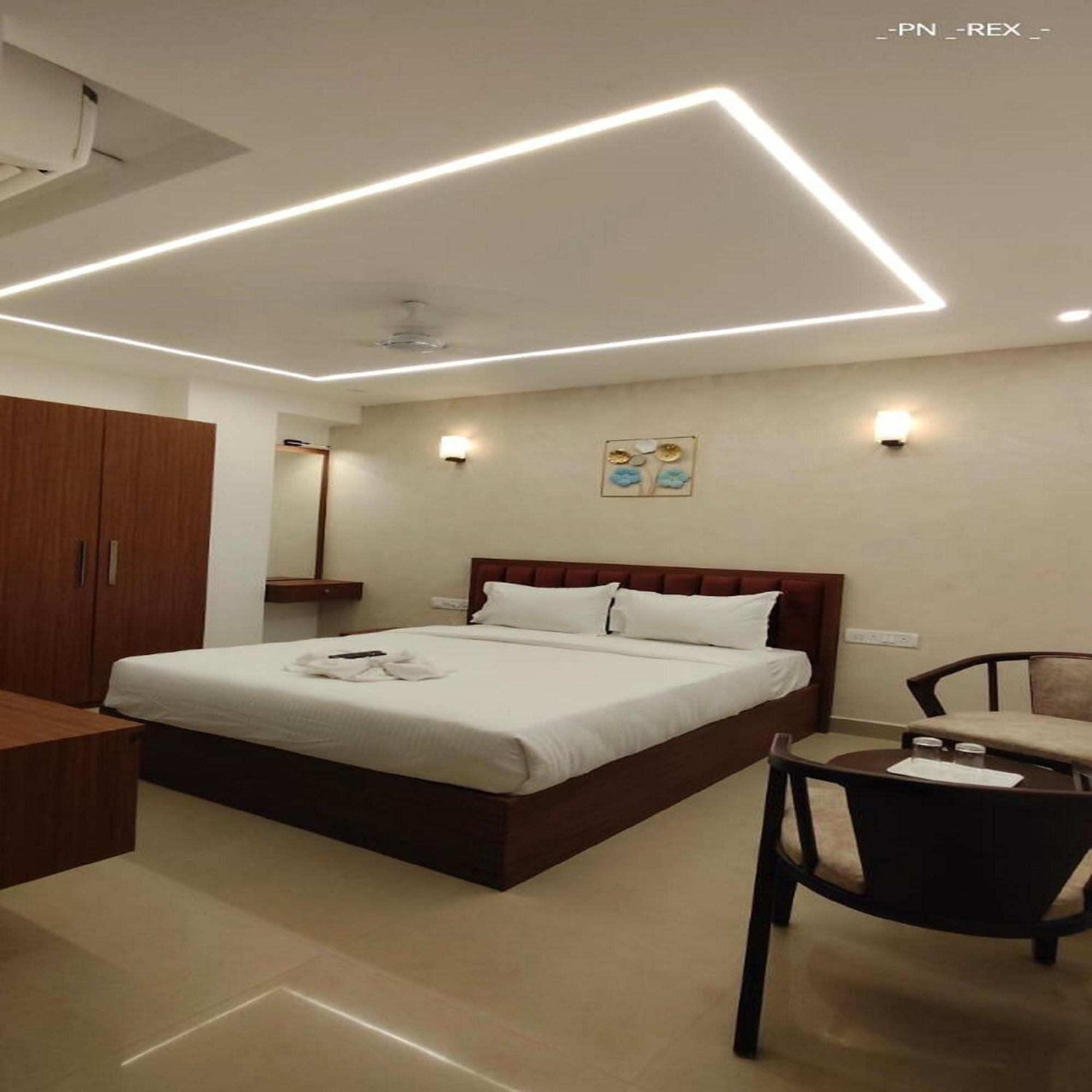 Royal Luxe - Us Consulate, Apollo Hospital, Sankara Natralya Hotel