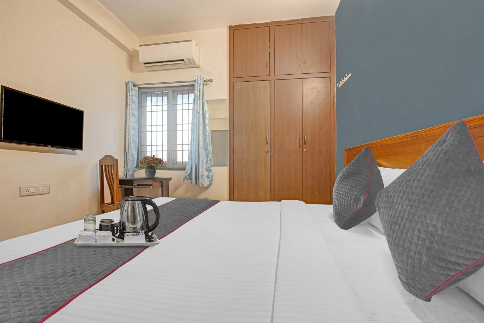 Super Townhouse Orchid Sankrish Near Balaji Dental College Hotel 3*