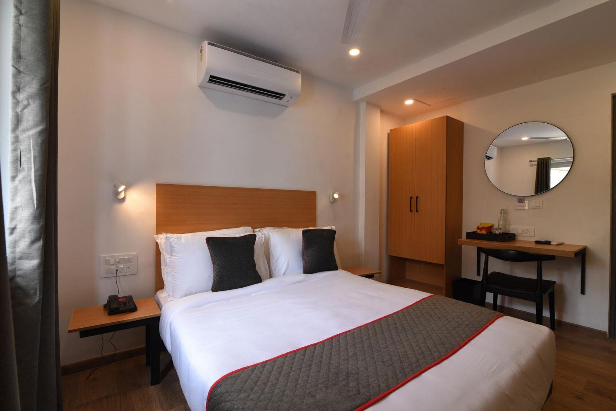 Hotel Super Townhouse Royapettah Near U.s Consulate
