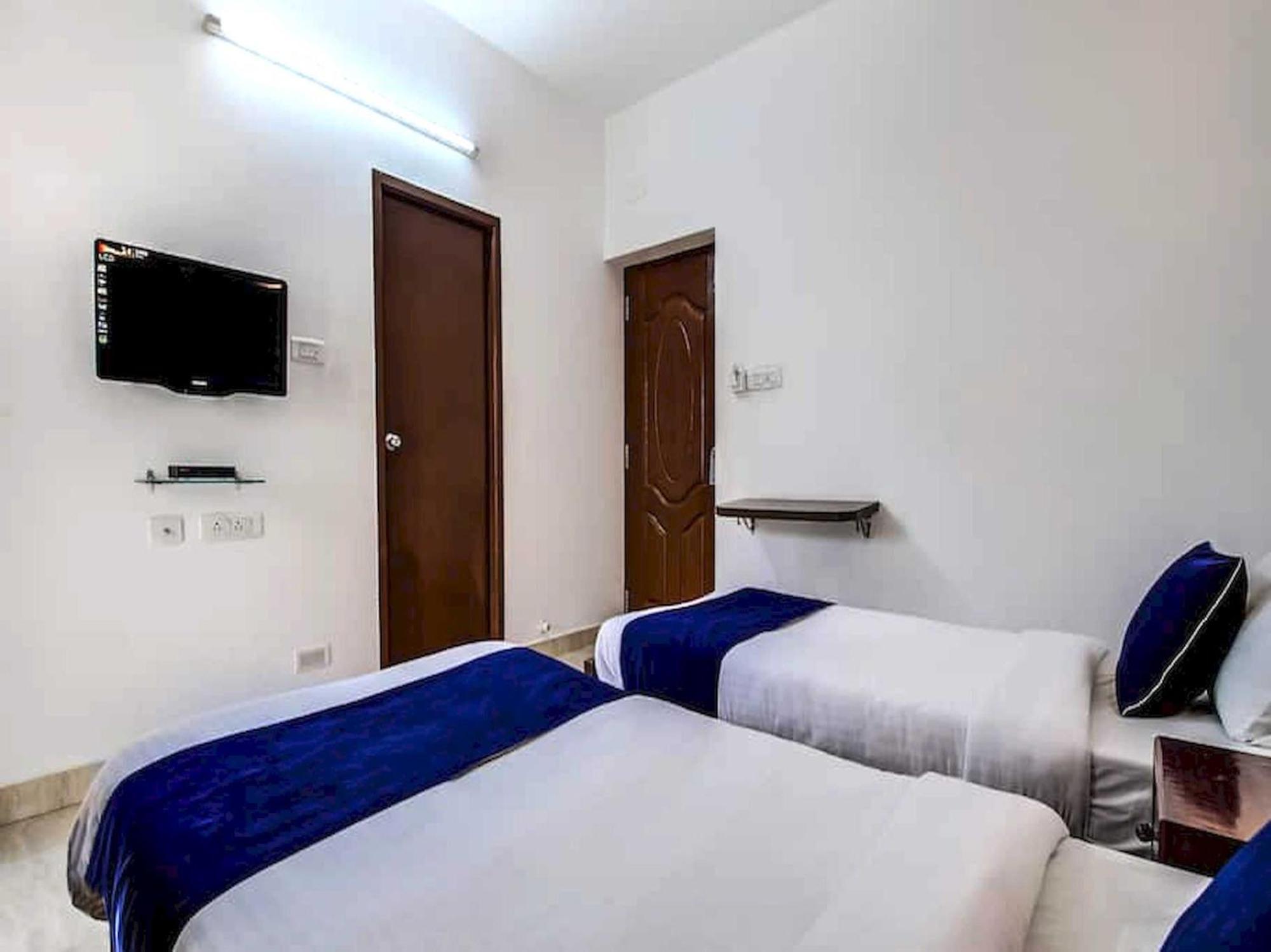 O Silverkey Executive Kaligambal Illam