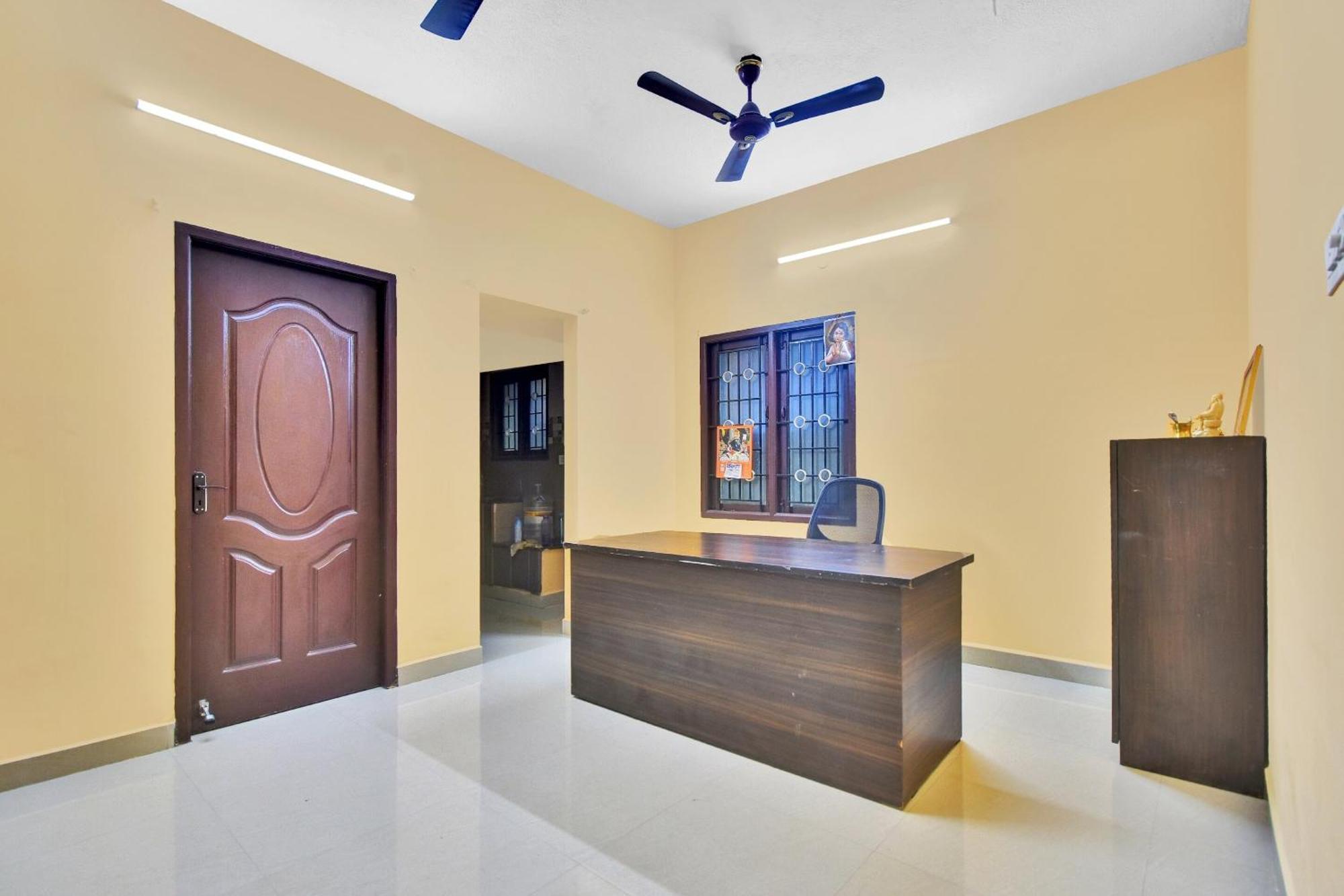 Oyo Olympia Pleasant 3* Chennai