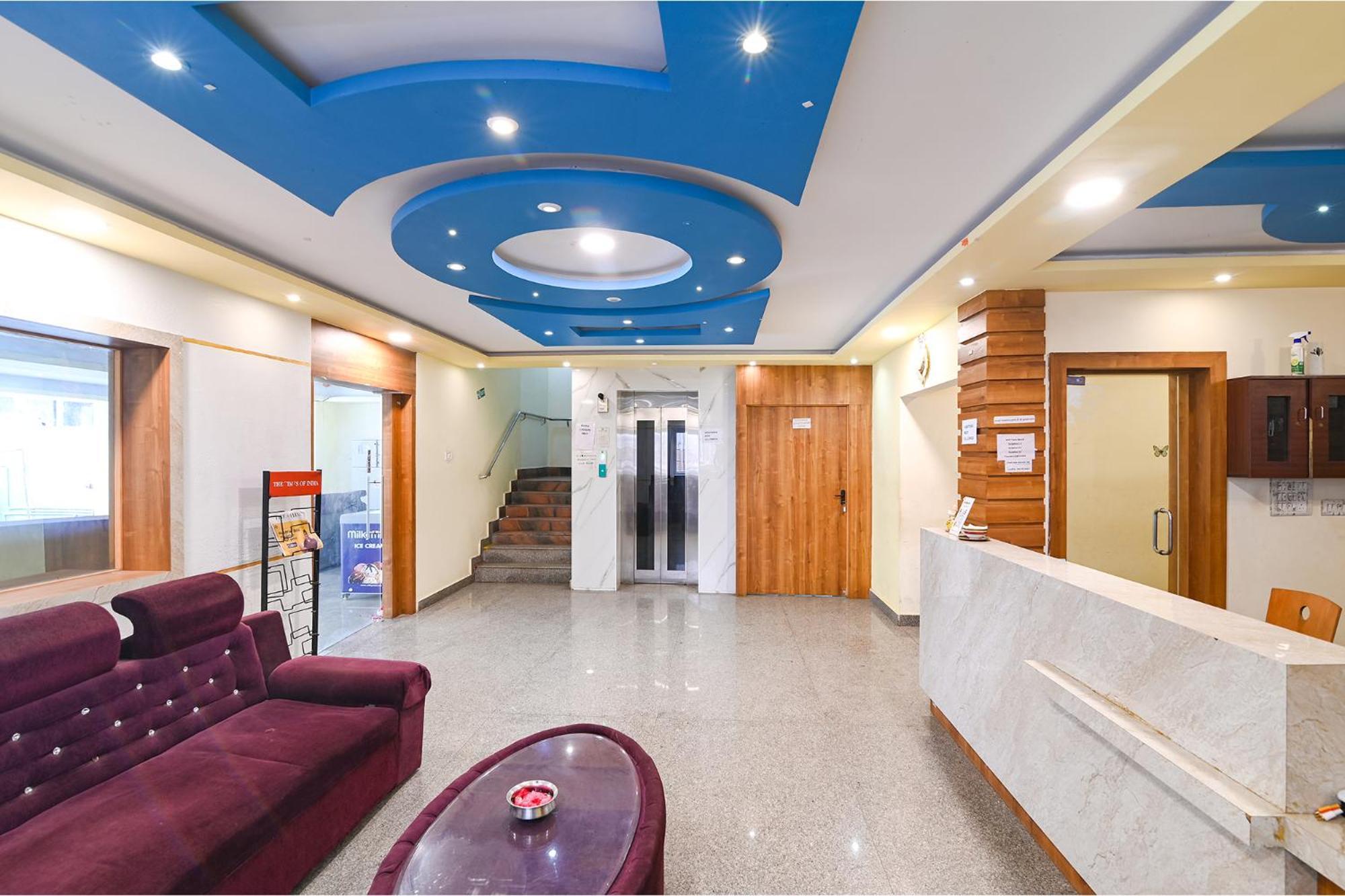Fabhotel Neethu Residency - Nr Avm Film