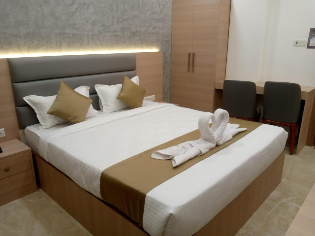 Grand Silver * Chennai