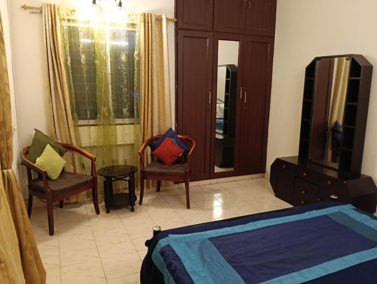 Apartamento Saran Residency Rasi Apt *