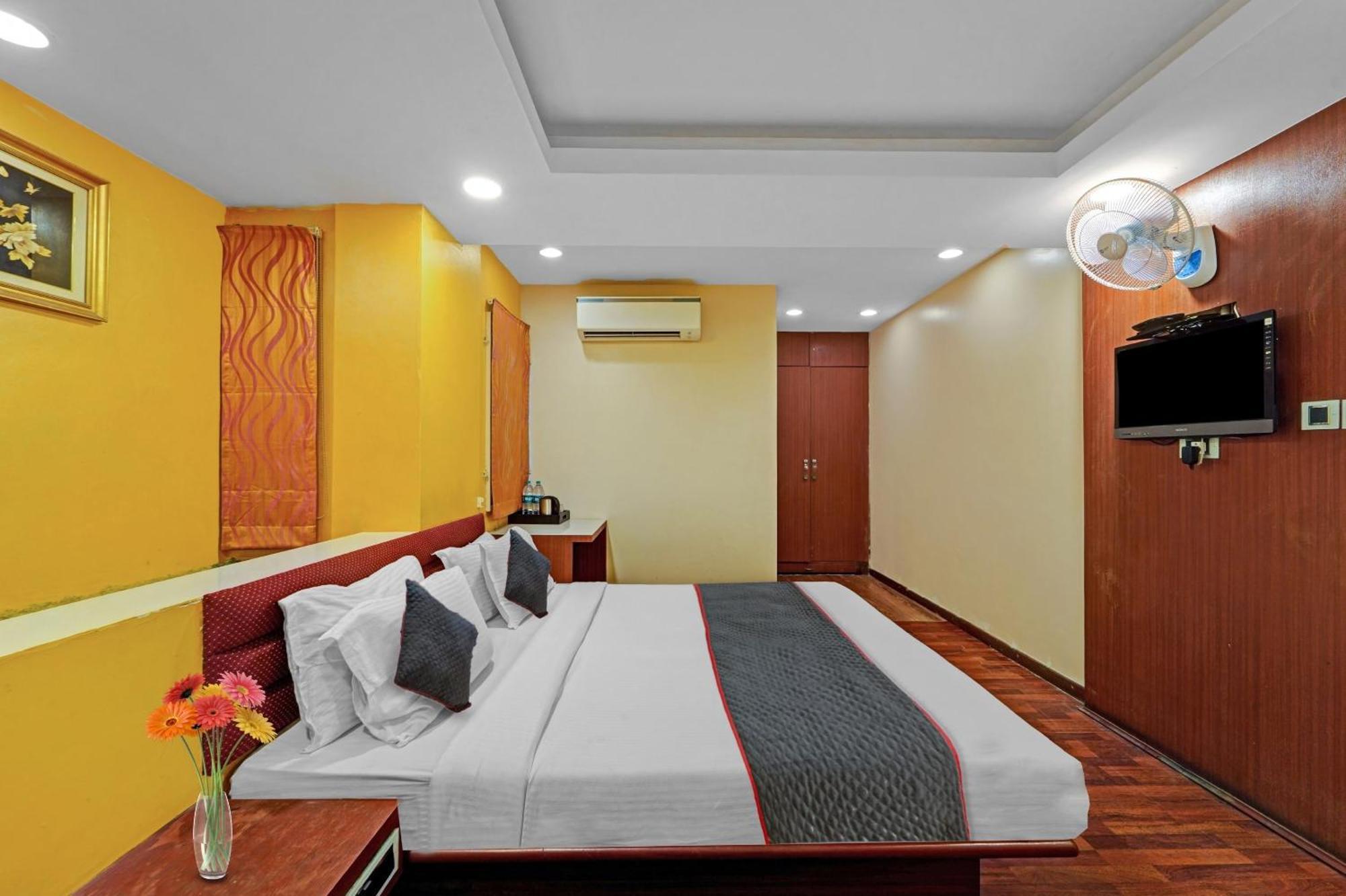 Townhouse Anna Salai