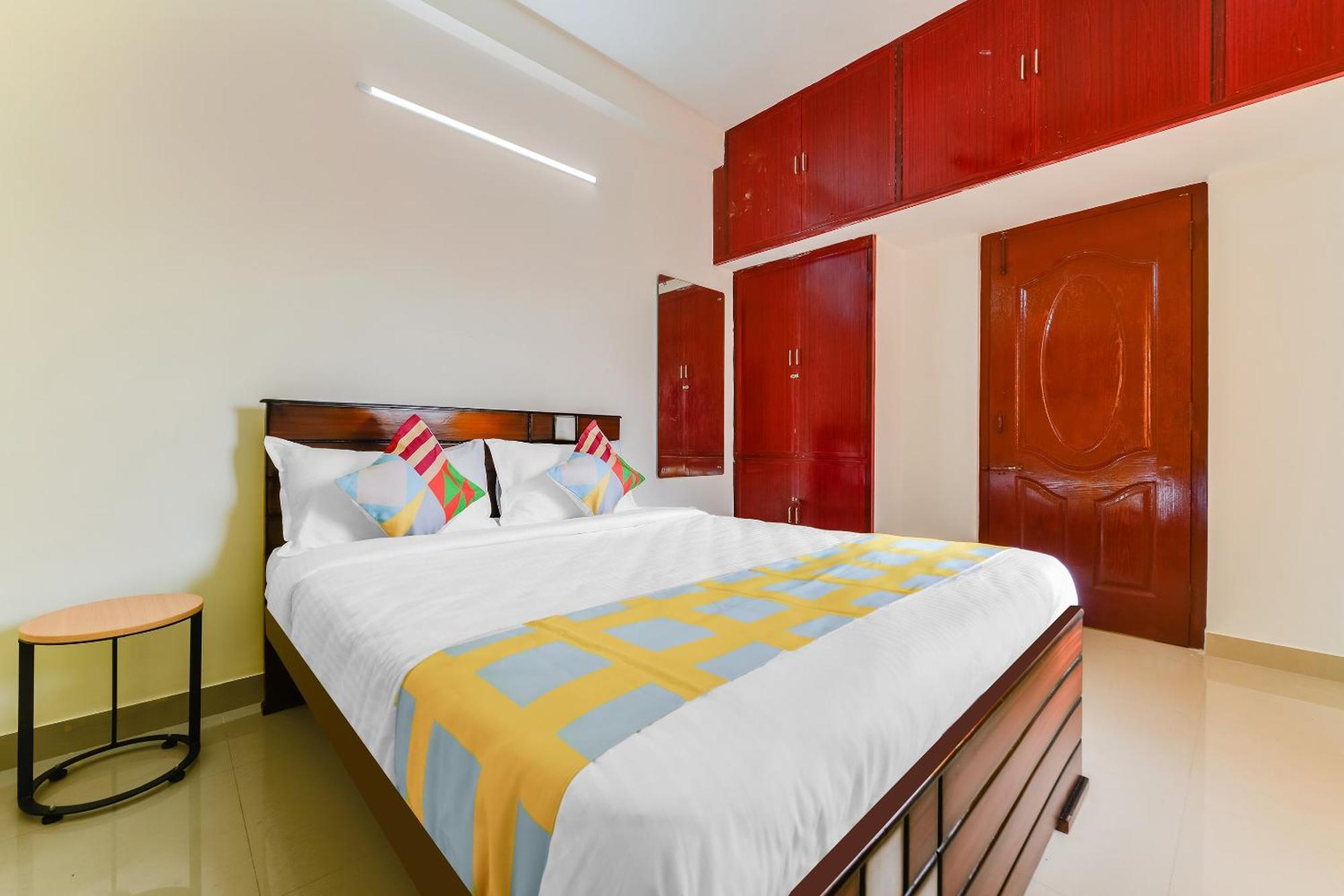 O Jj Residency Near International Airport Guest house 3*