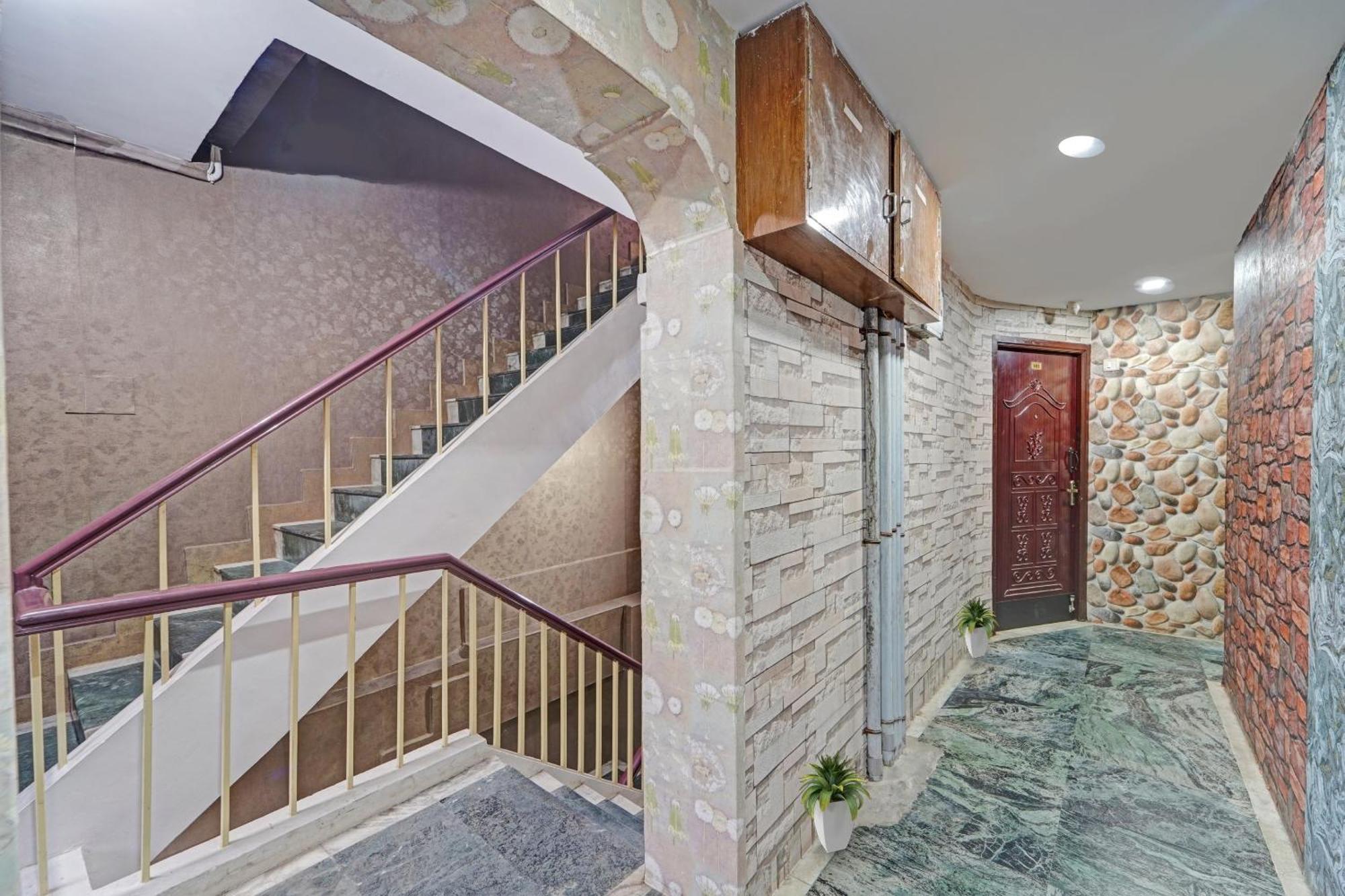 Hotel Collection O Pride Hospitality Us Consulate