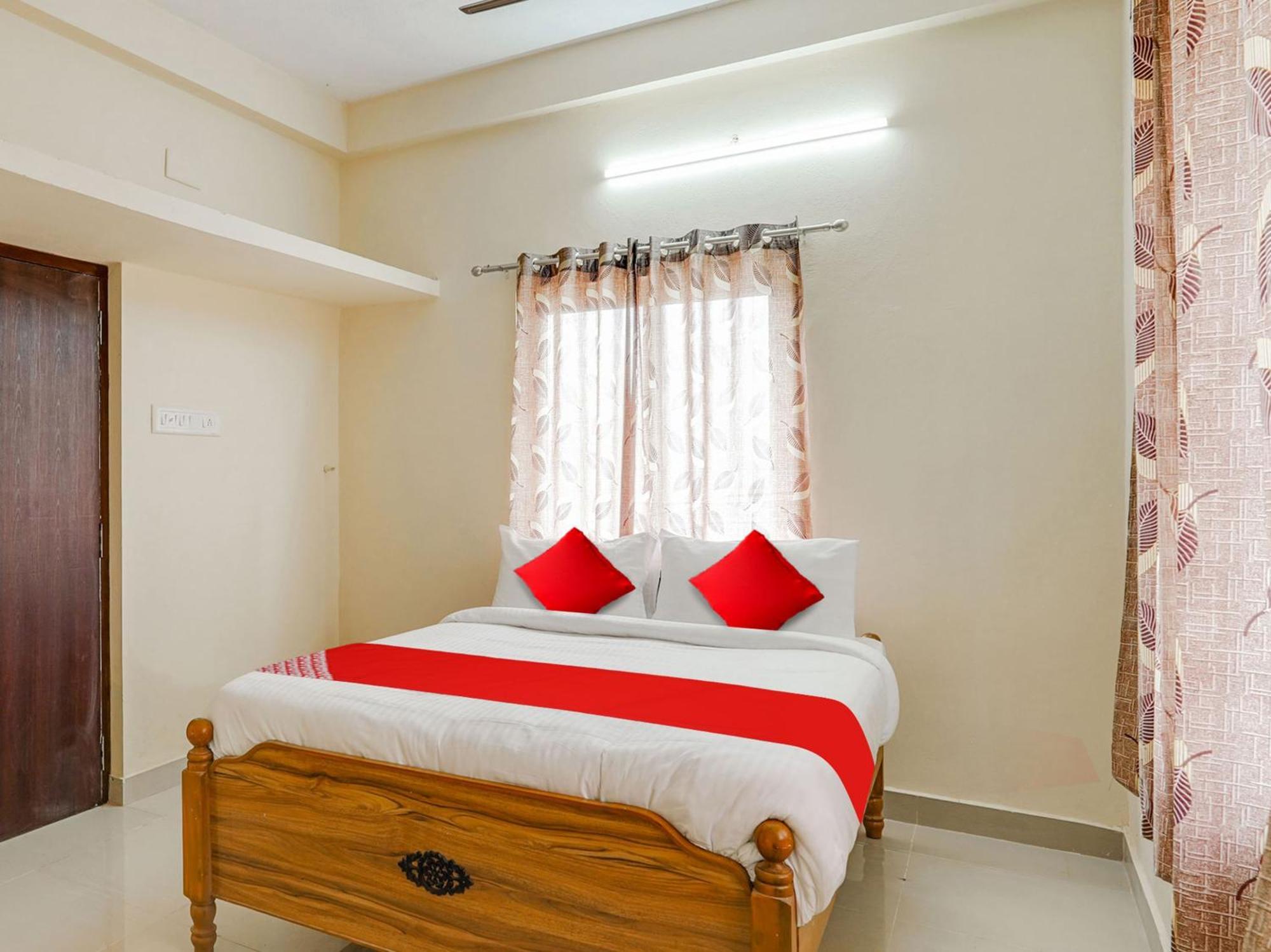 O Srinivasa Residency Hotel