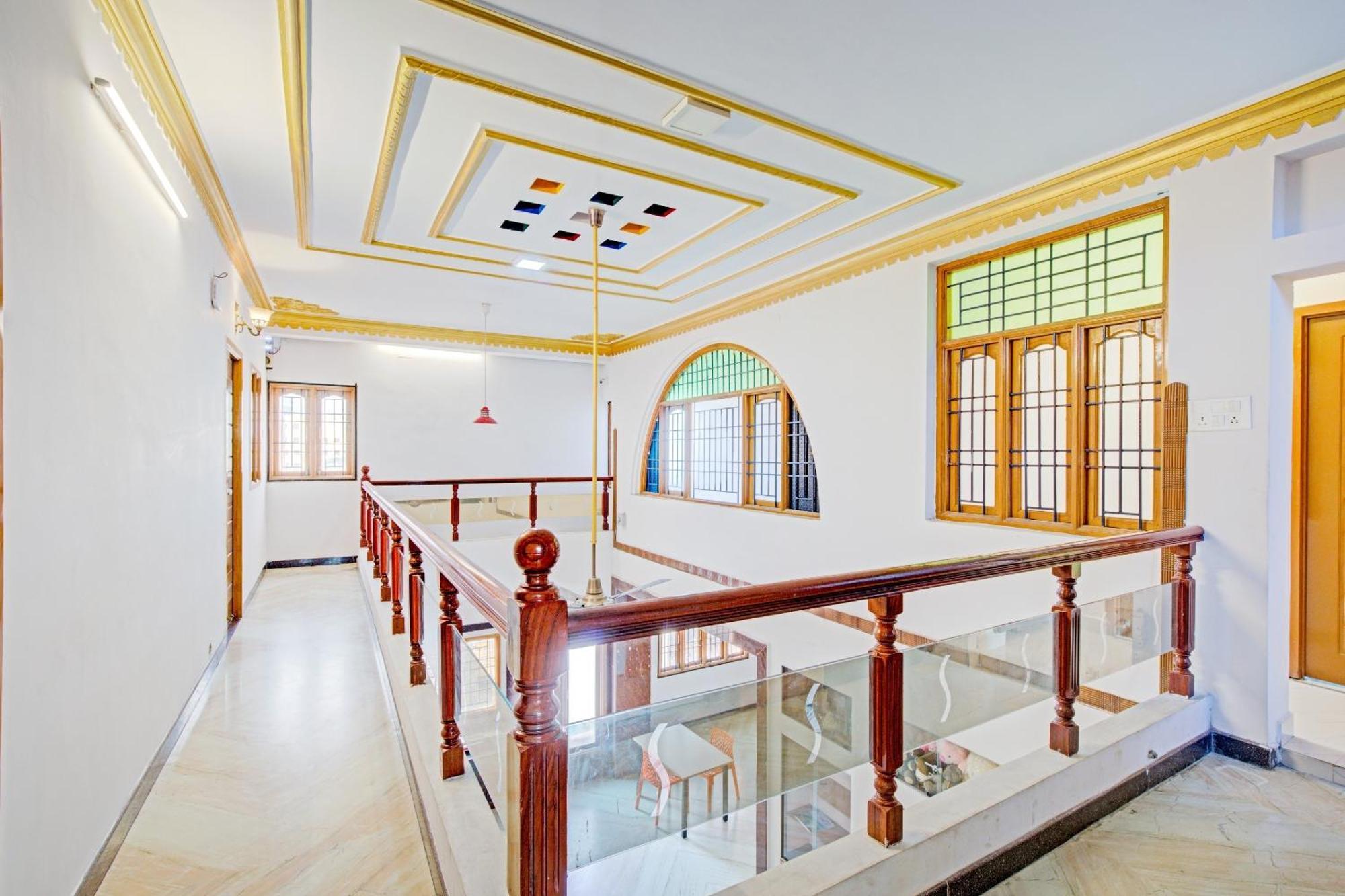Hotel O Tiara Grand