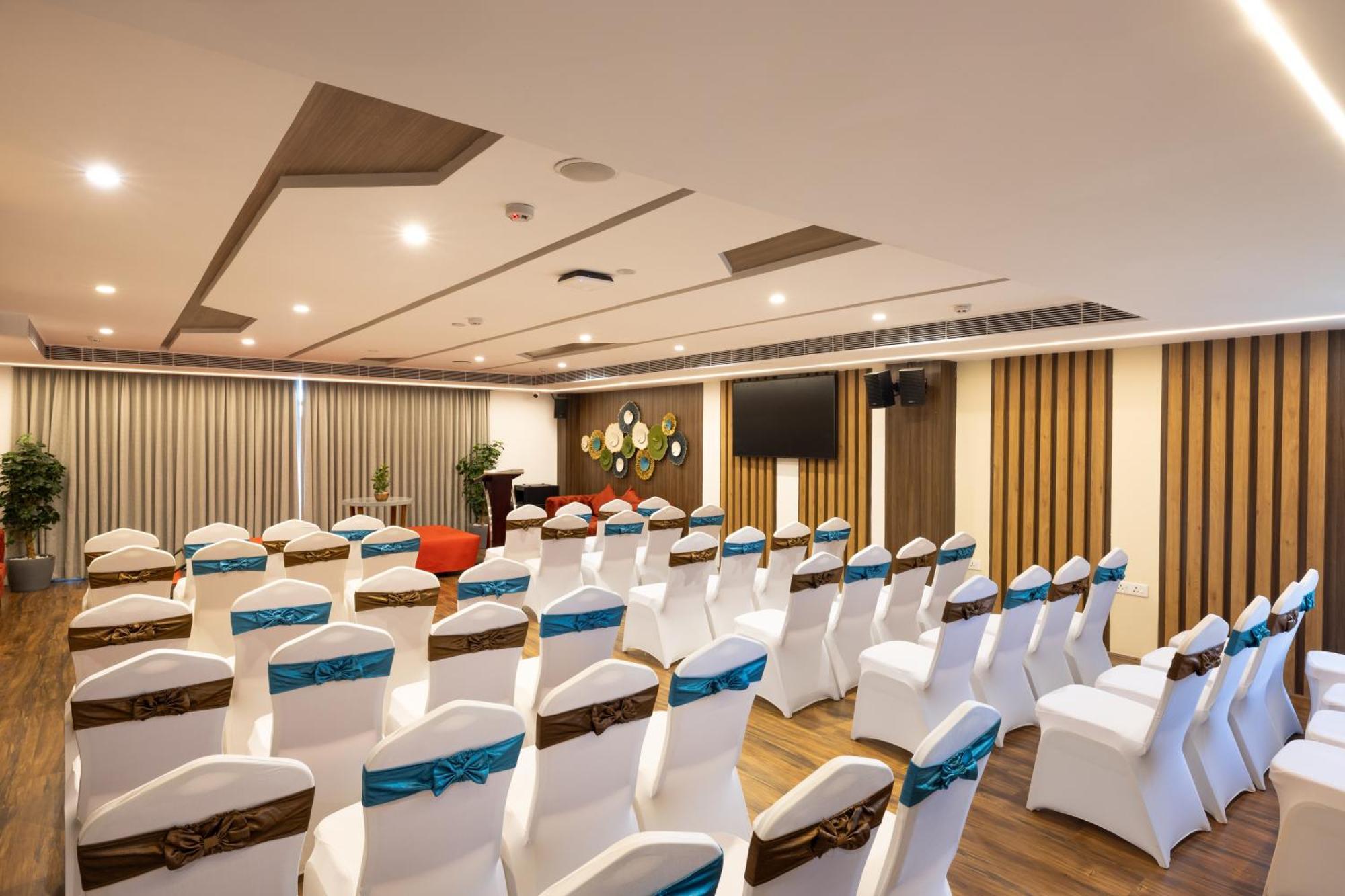 Hotel The Palomar By Crossway