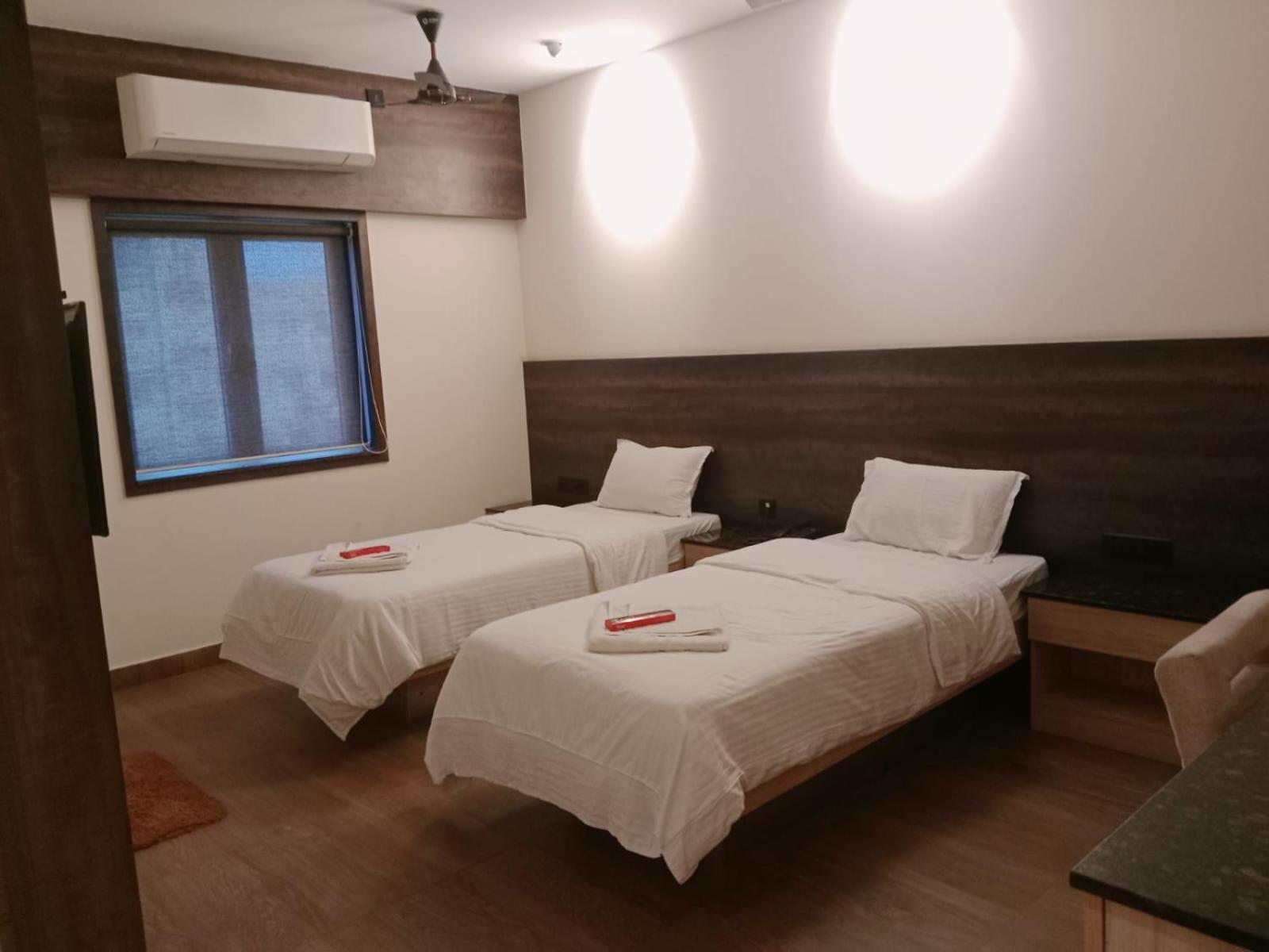 Hotel Ant Biz Near Trade Centre
