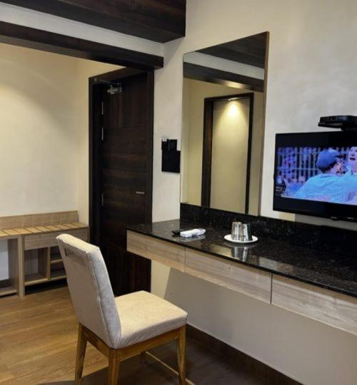 Hotel Ant Biz Near Trade Centre 4*