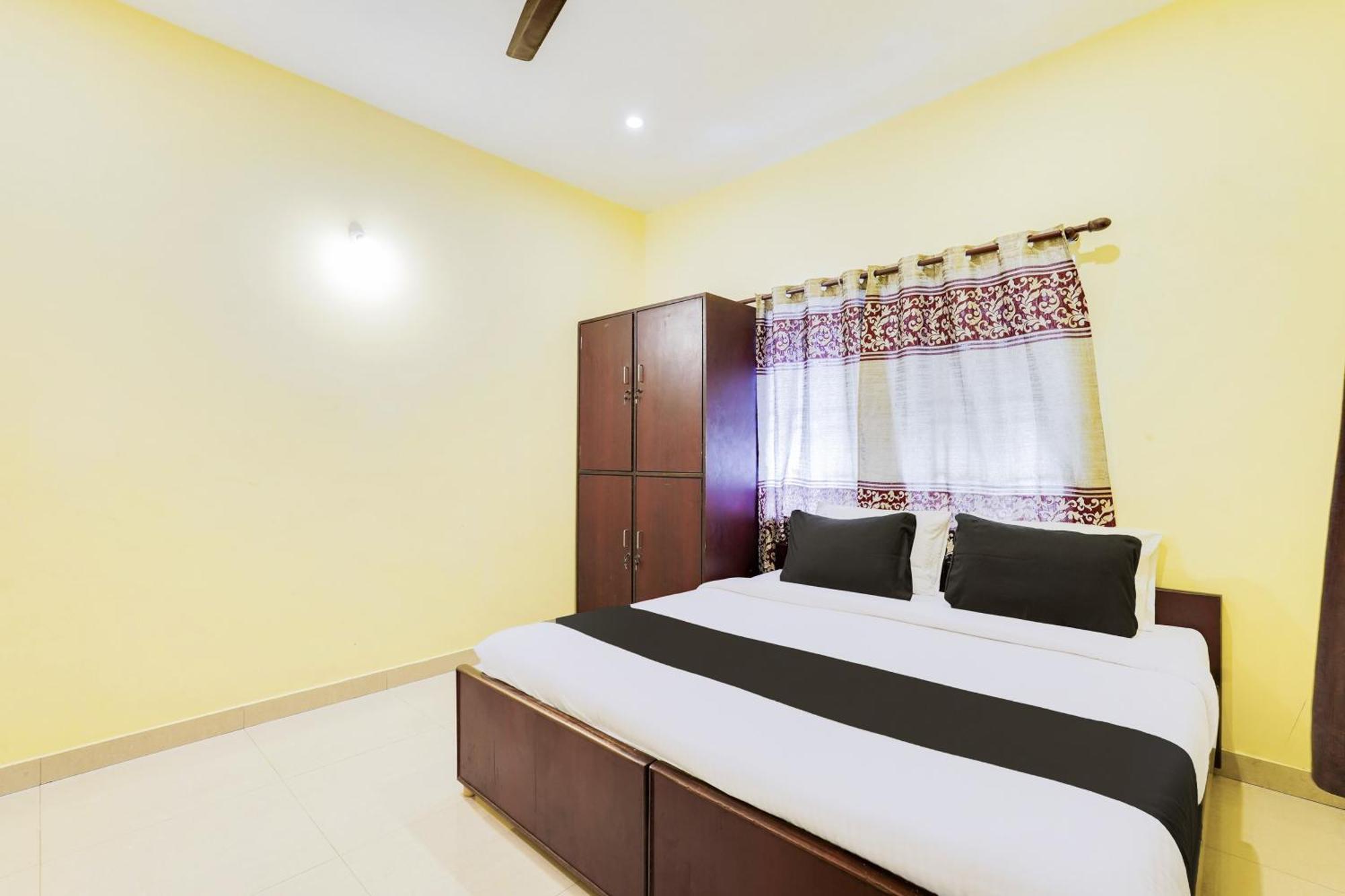 O Earth Vadapalani Hotel