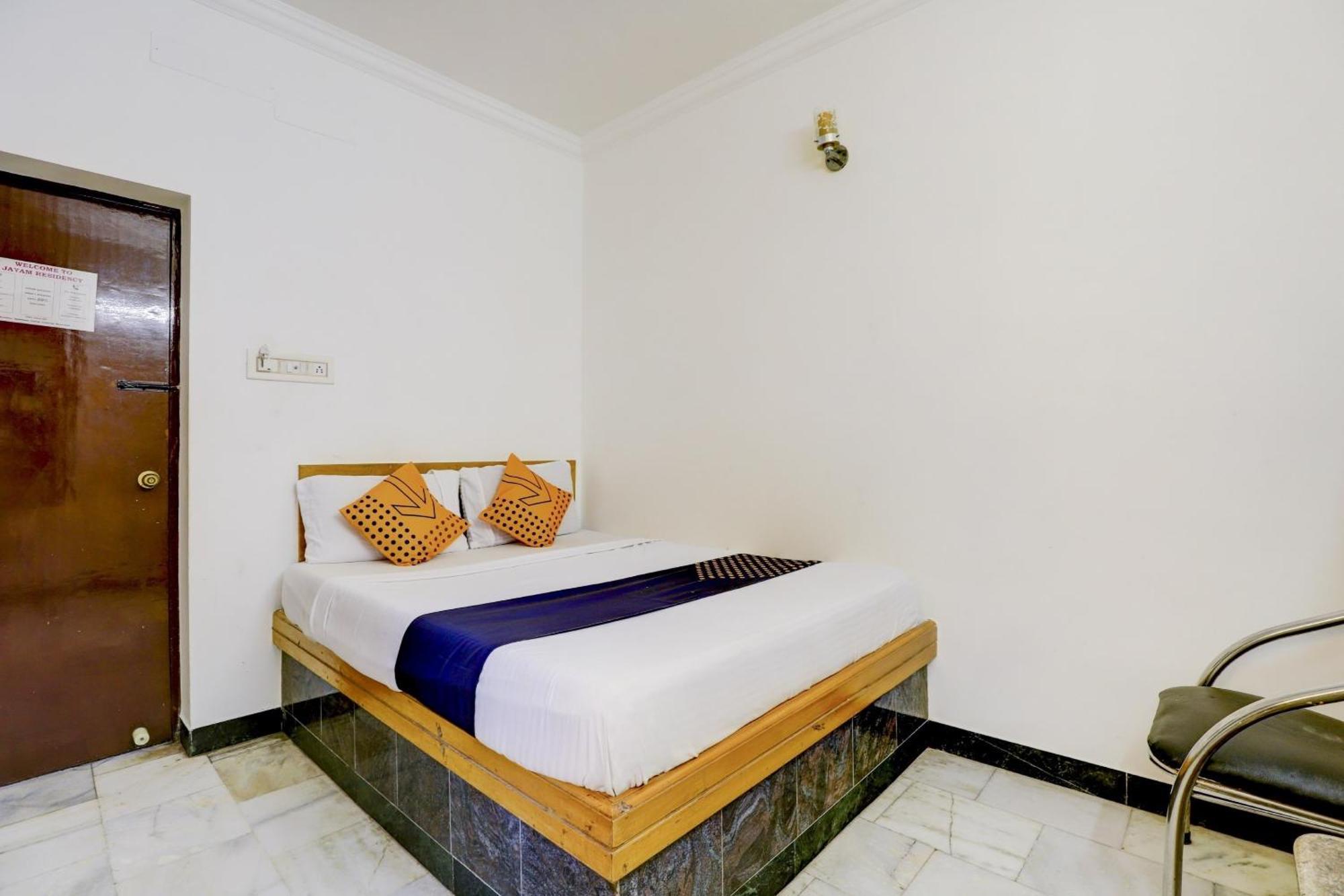 Spot On Jayam Residency Hotel