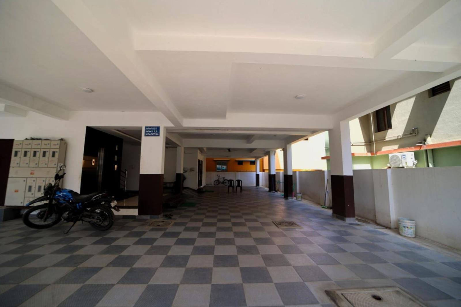 Apartment Cm Service - Near Airport - Pallavaram