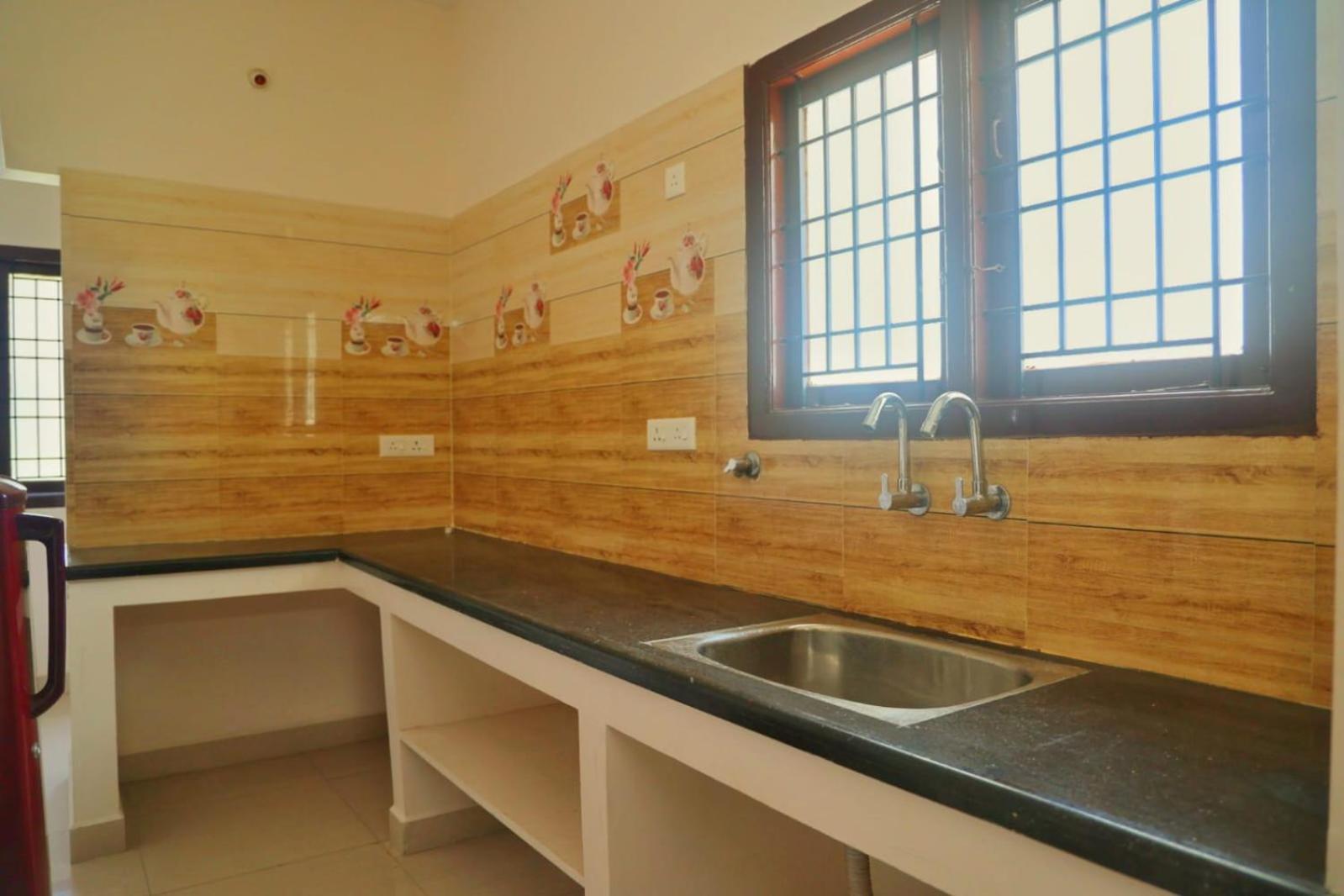 Cm Service - Near Airport - Pallavaram *