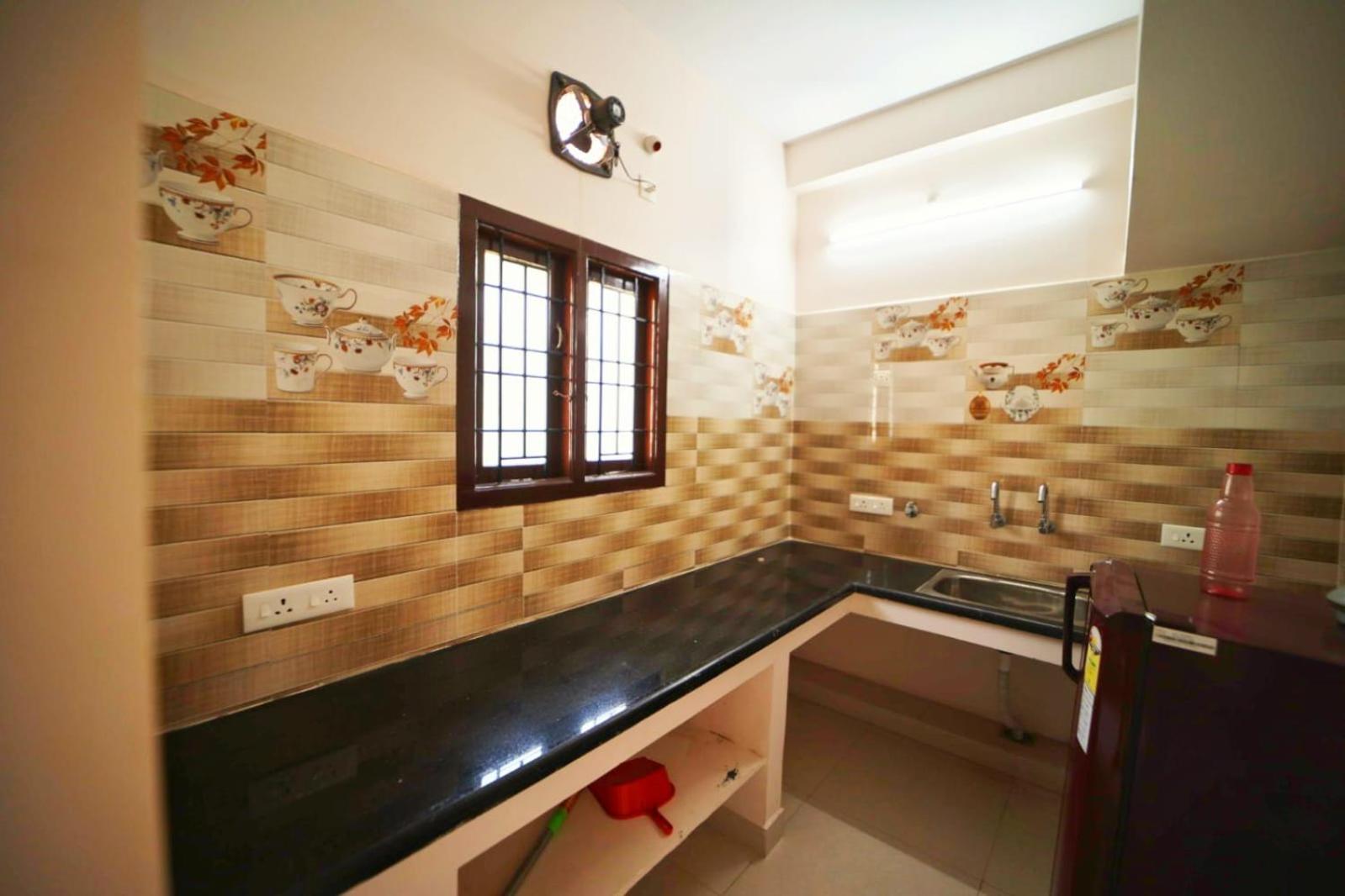 Cm Service - Near Airport - Pallavaram Apartamento