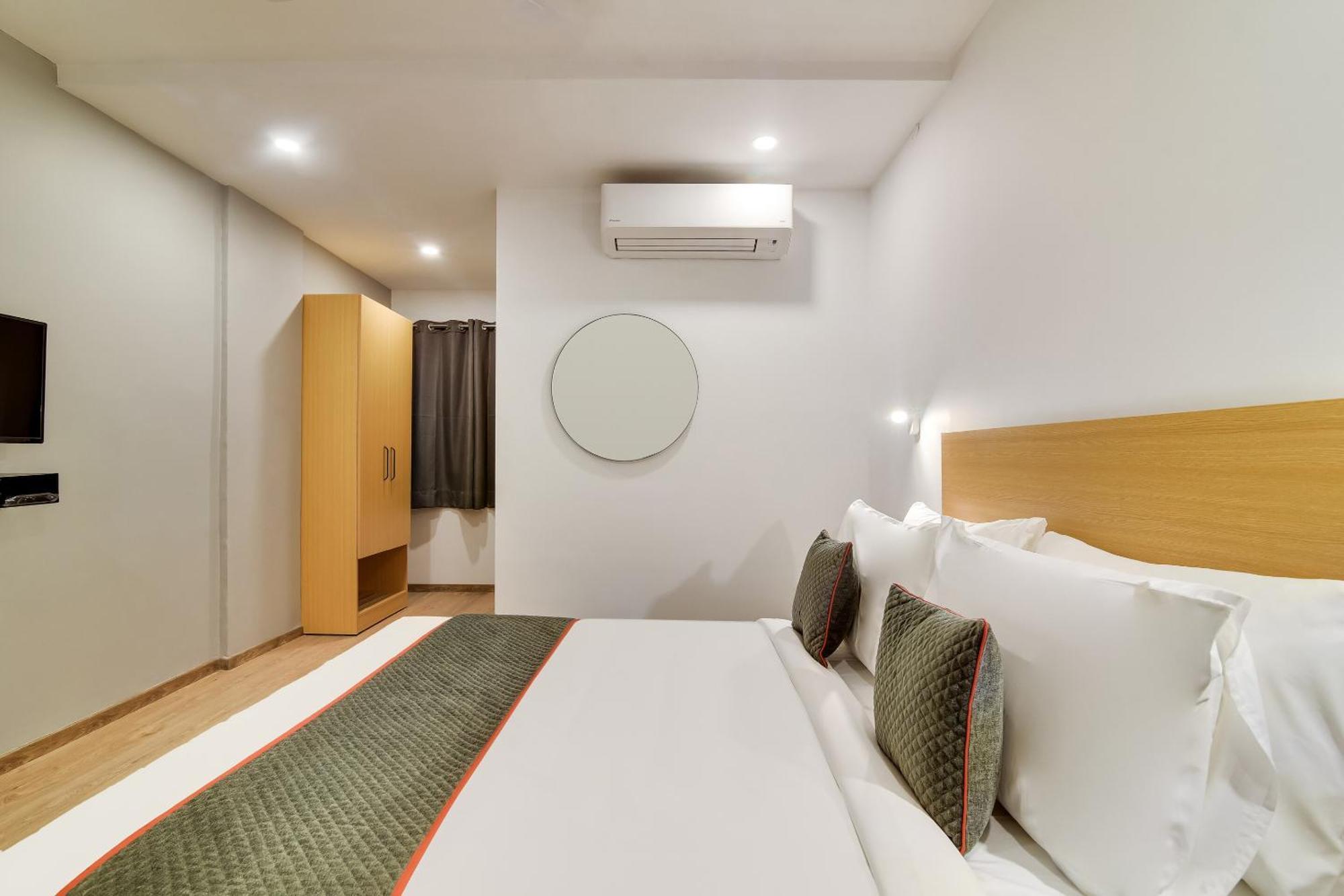Hotel Townhouse Kovilambakkam