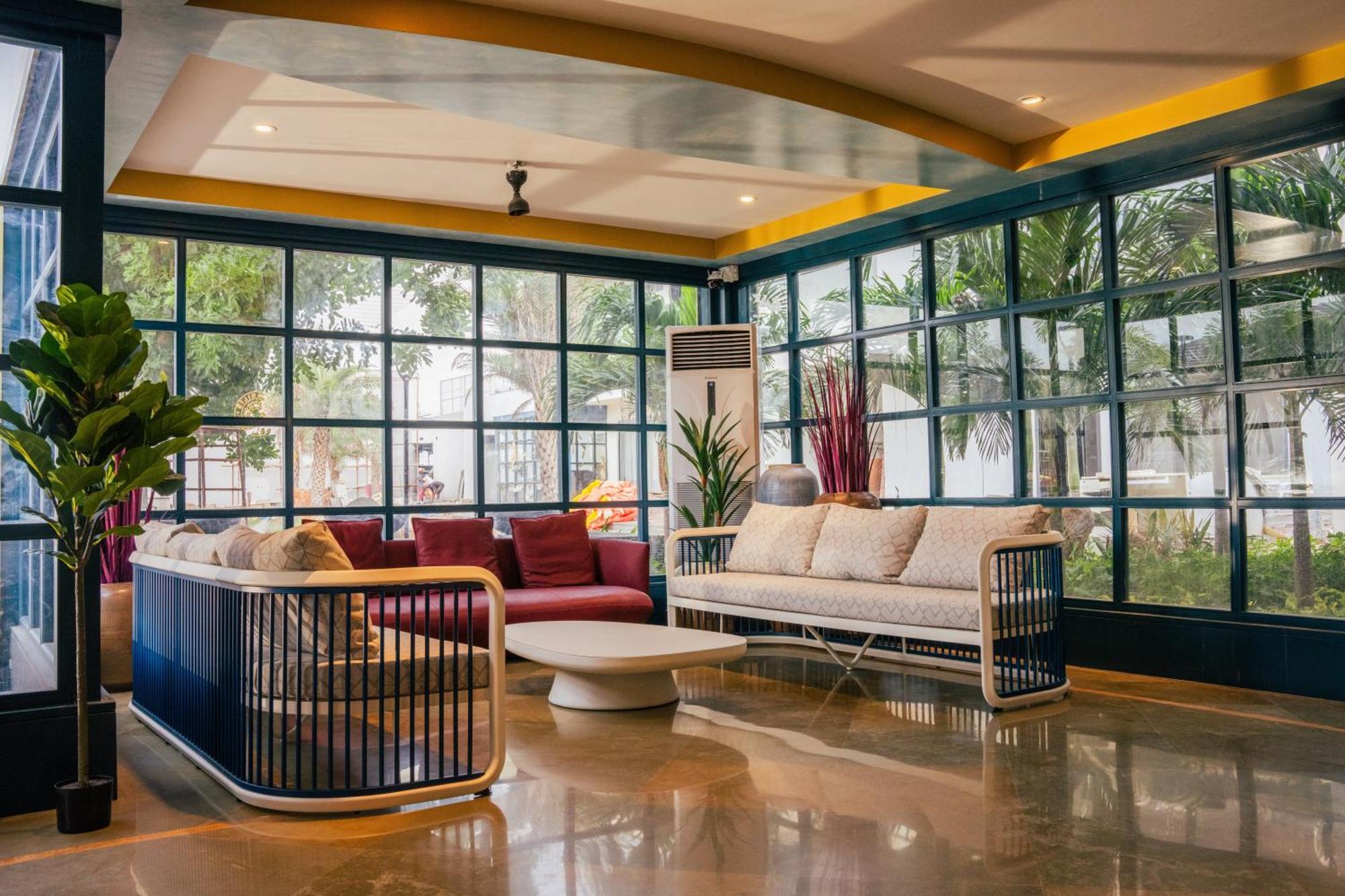 Mstays Ecr By Mirabilis Hotel 4*