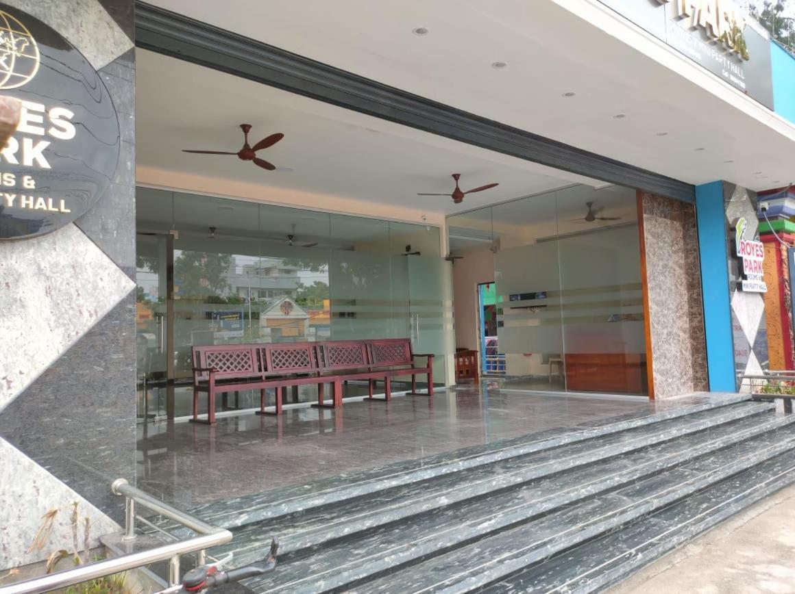 Royes Park & Mini Party Hall Chennai