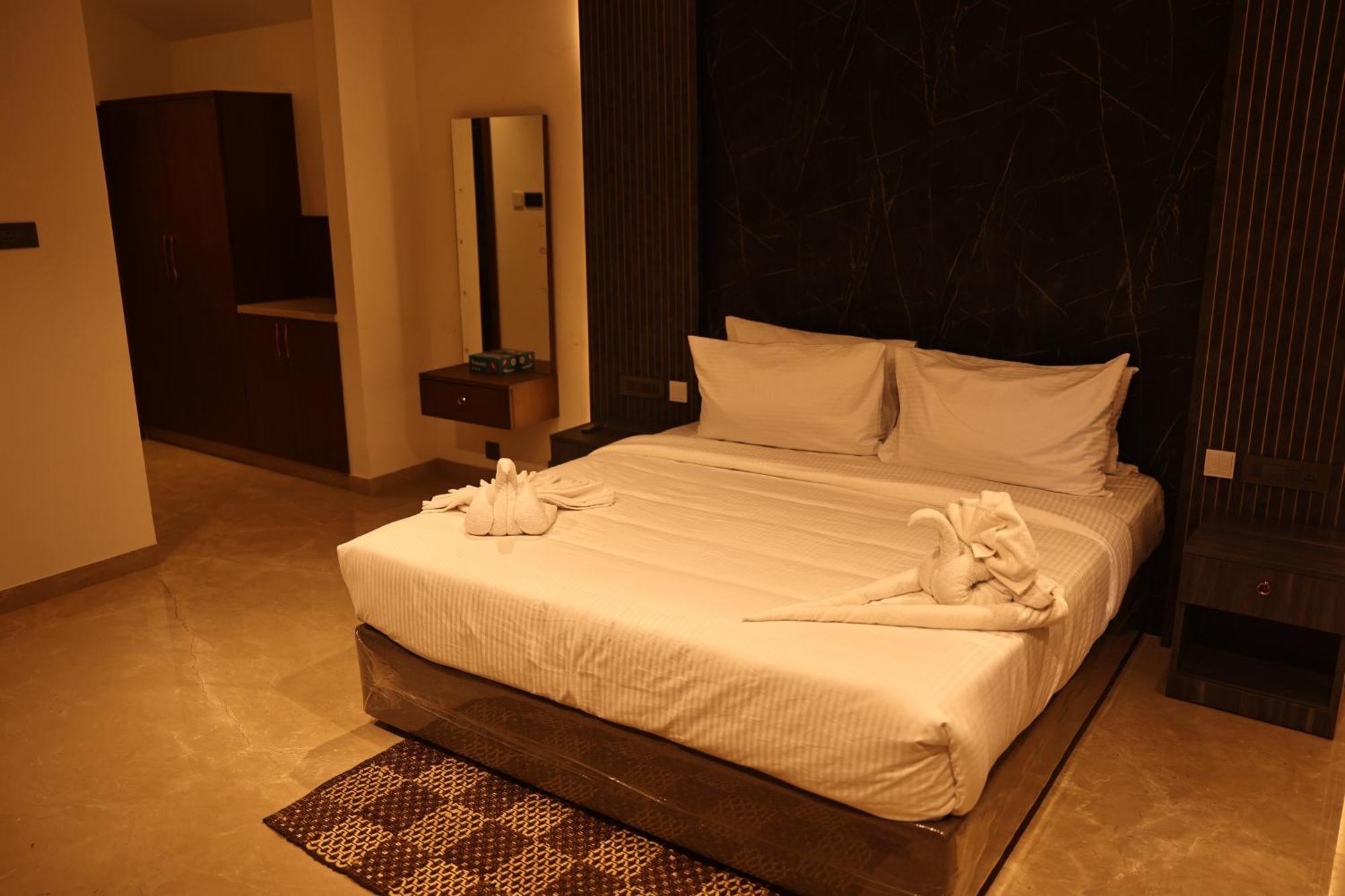 Hotel Mstays Ecr By Mirabilis Chennai