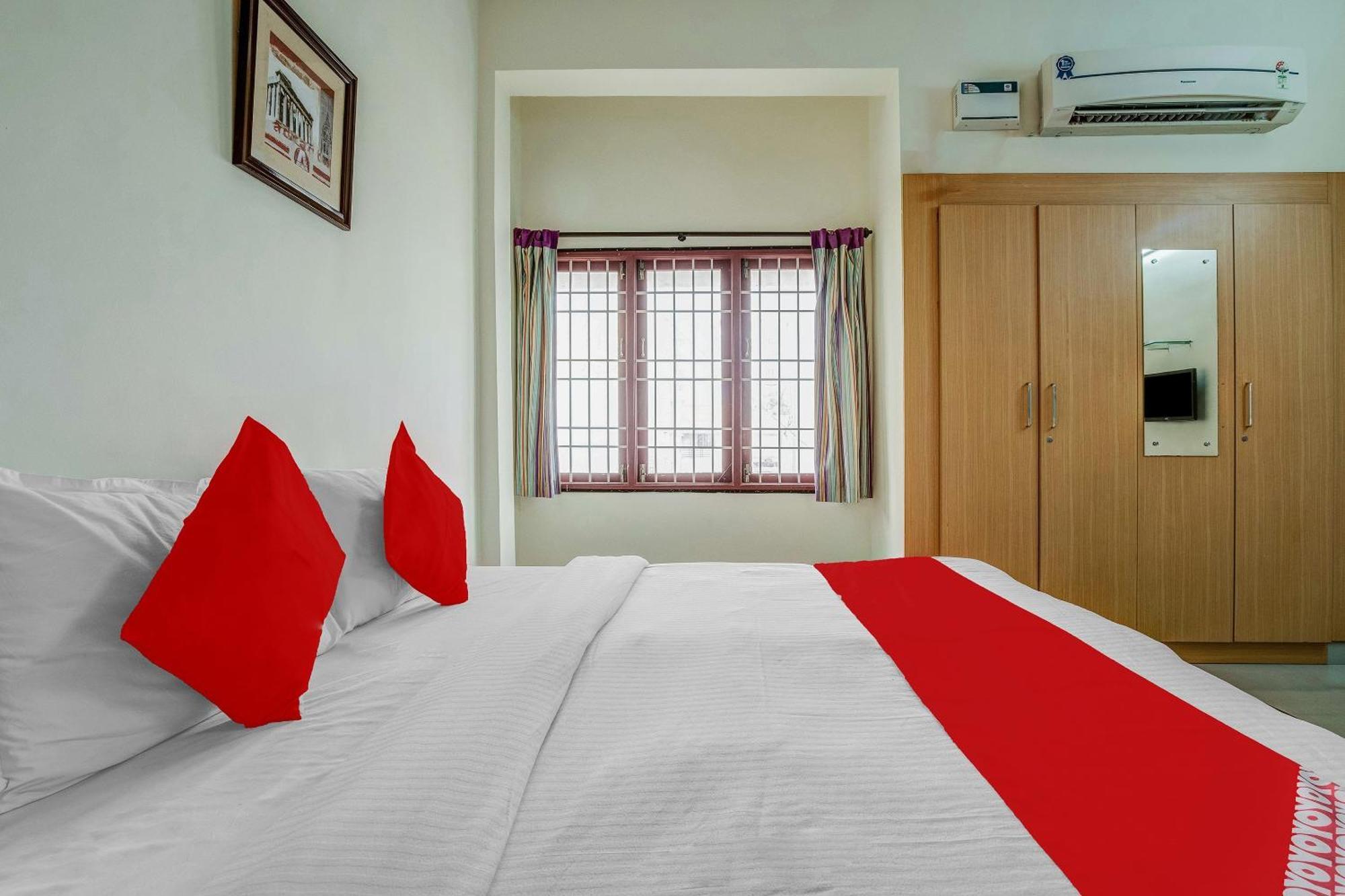 Super Oyo O Jeyam Residency 3*