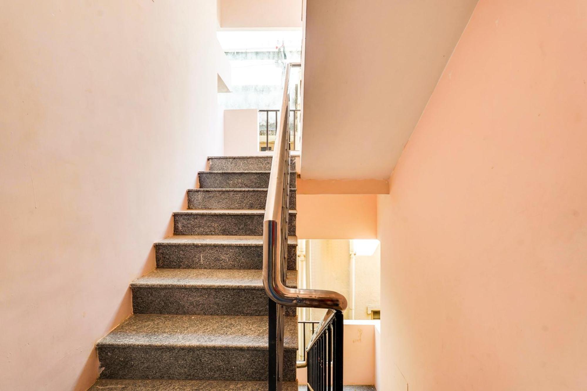 Oyo Park Residency Pangsapuri *