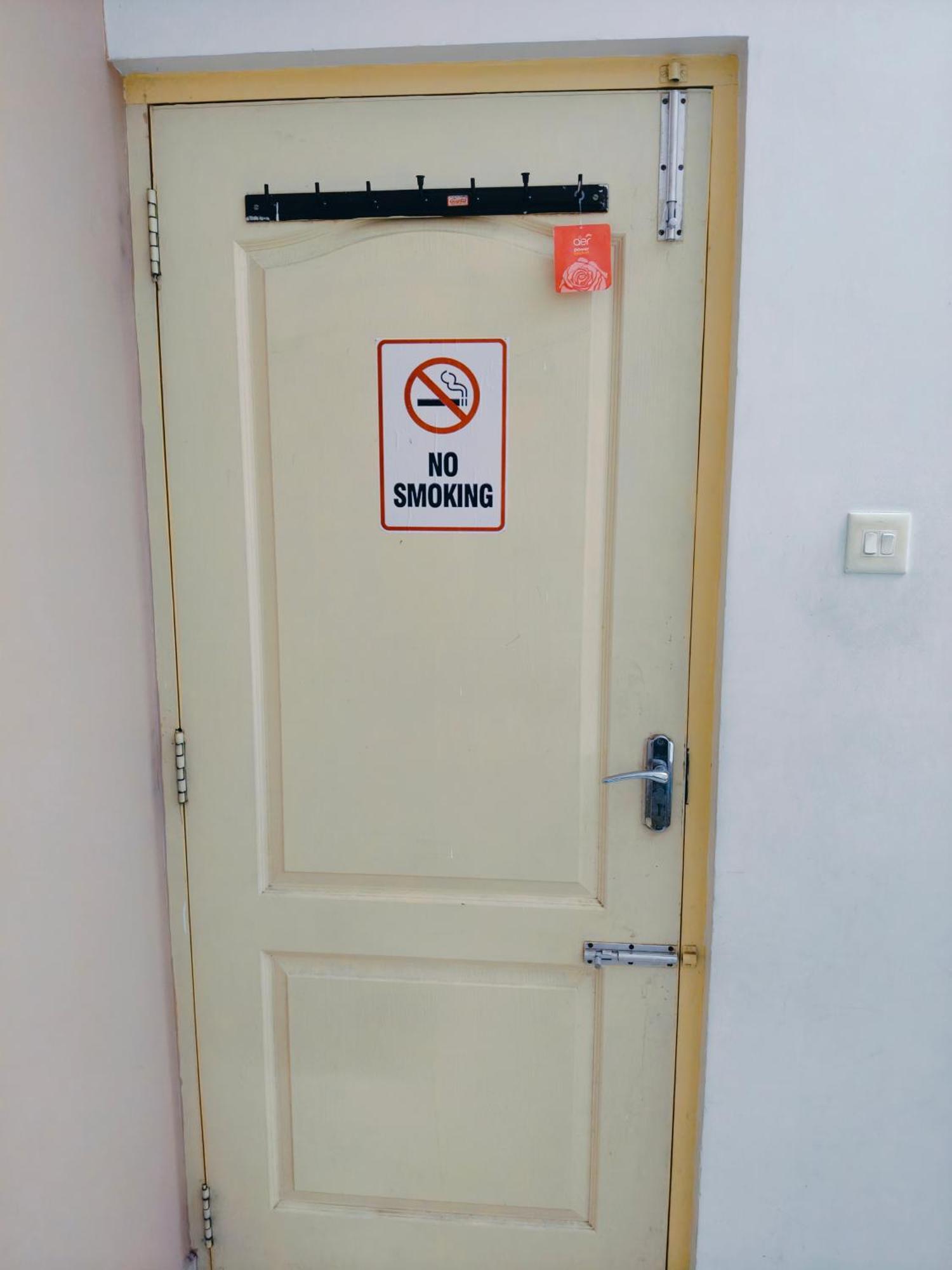 Cosy Behind Airport, Close To Dlf & Rmz It Park, Miot And Srm Hospitals, Trade Center