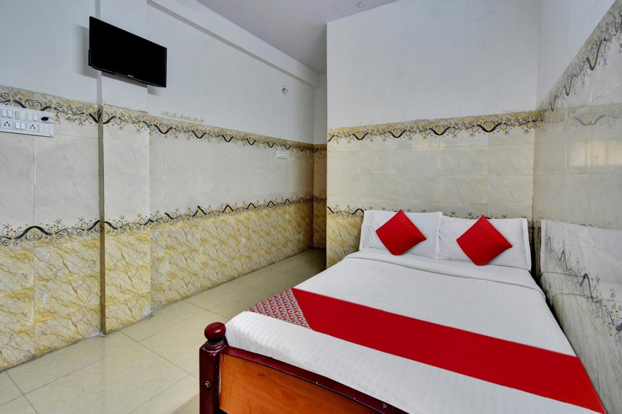 O Rk Residency Hotel 4*