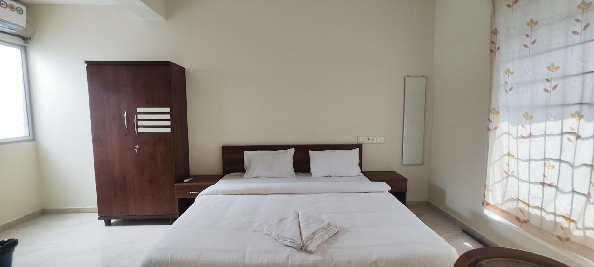 Stayz Elite T Nagar Chennai