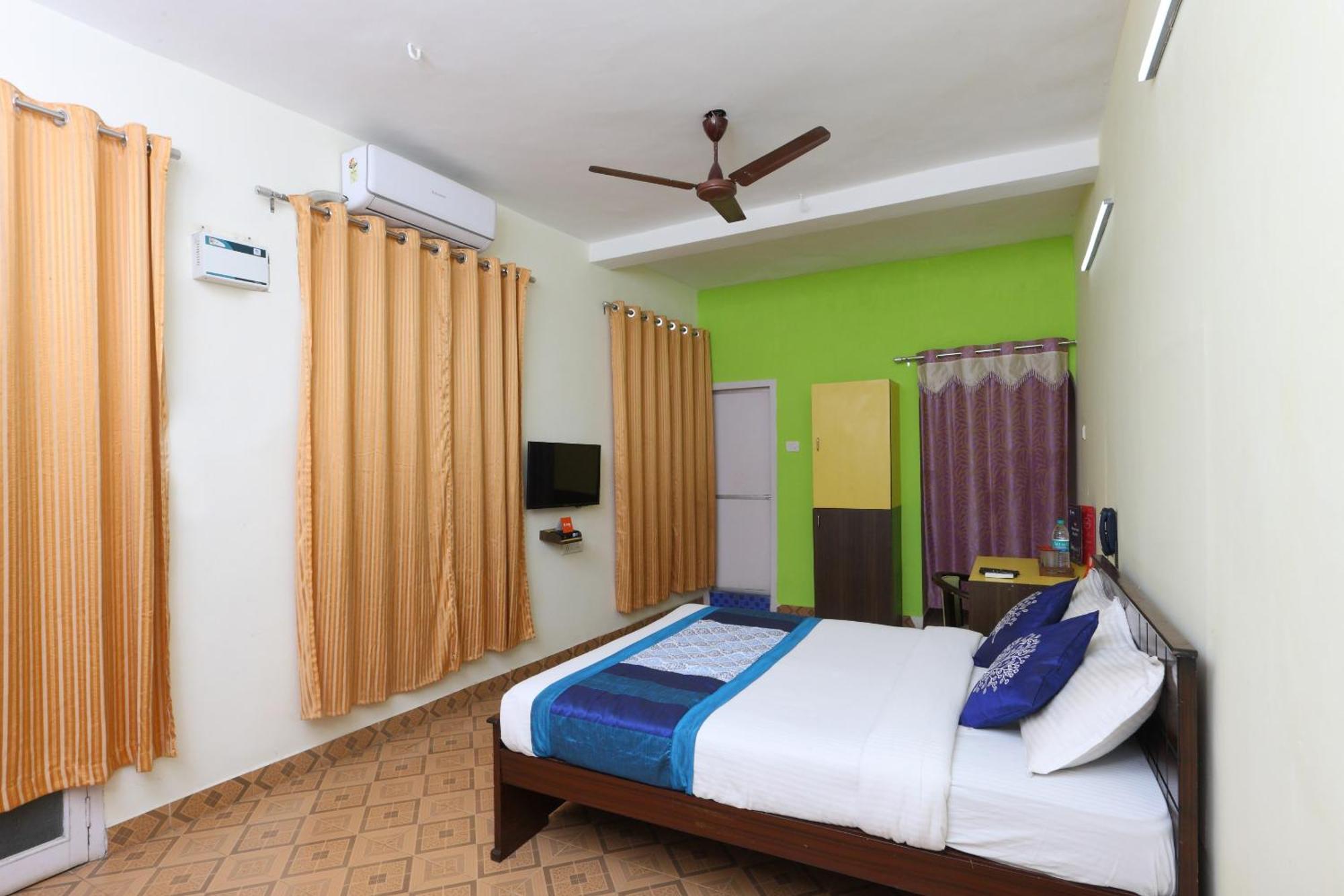 Hotel O India Gate Par View