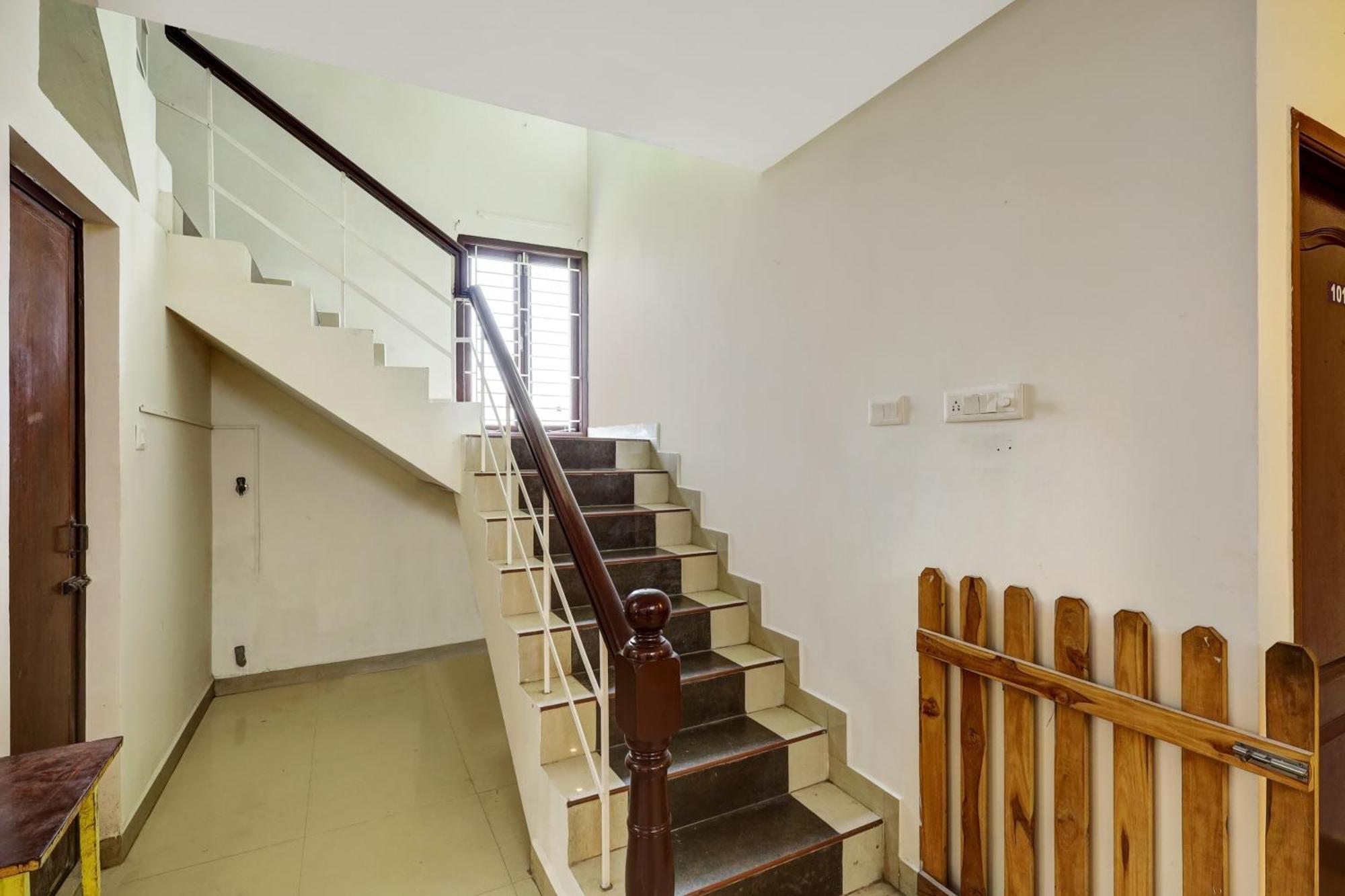 O Vaishnavi Hotel