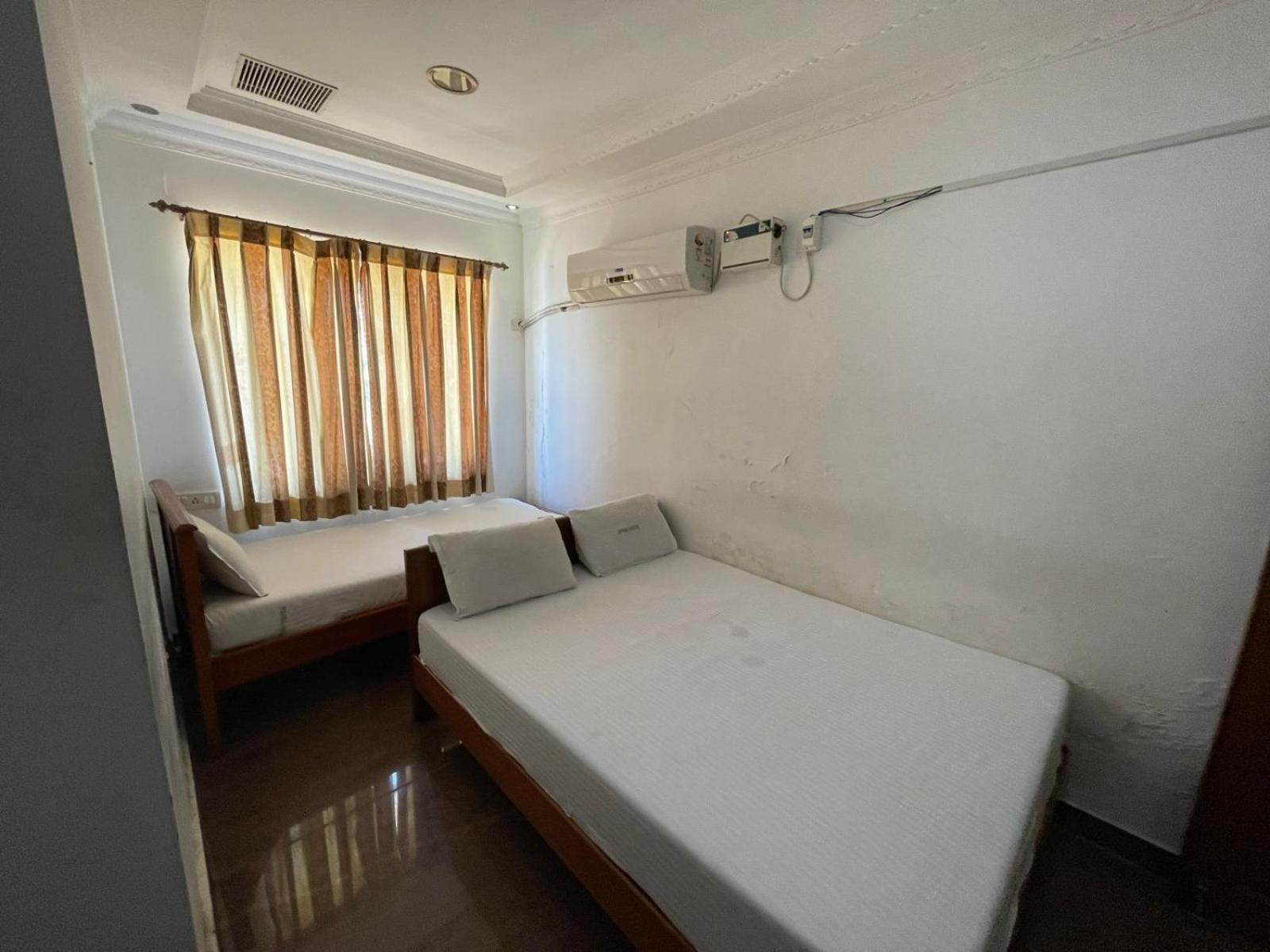 Golden Mount Residency Rumah tetamu *