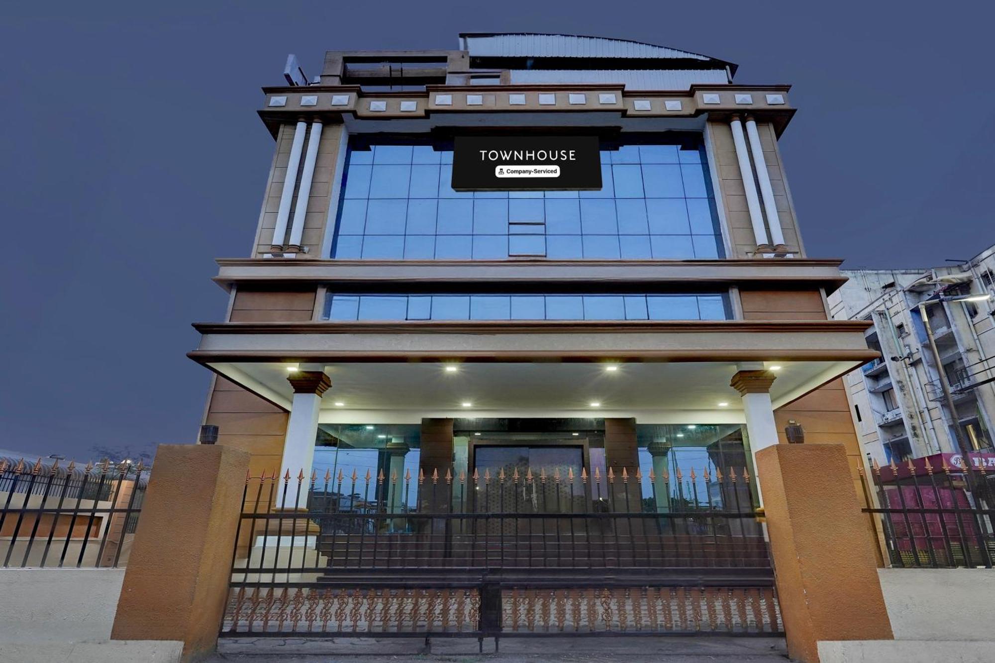 Super Townhouse Koyambedu 4* Chennai
