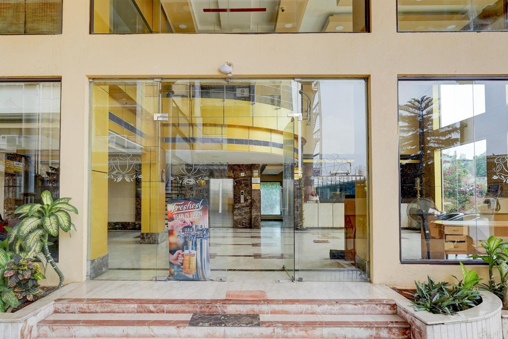 Super Townhouse Koyambedu Hotel Chennai