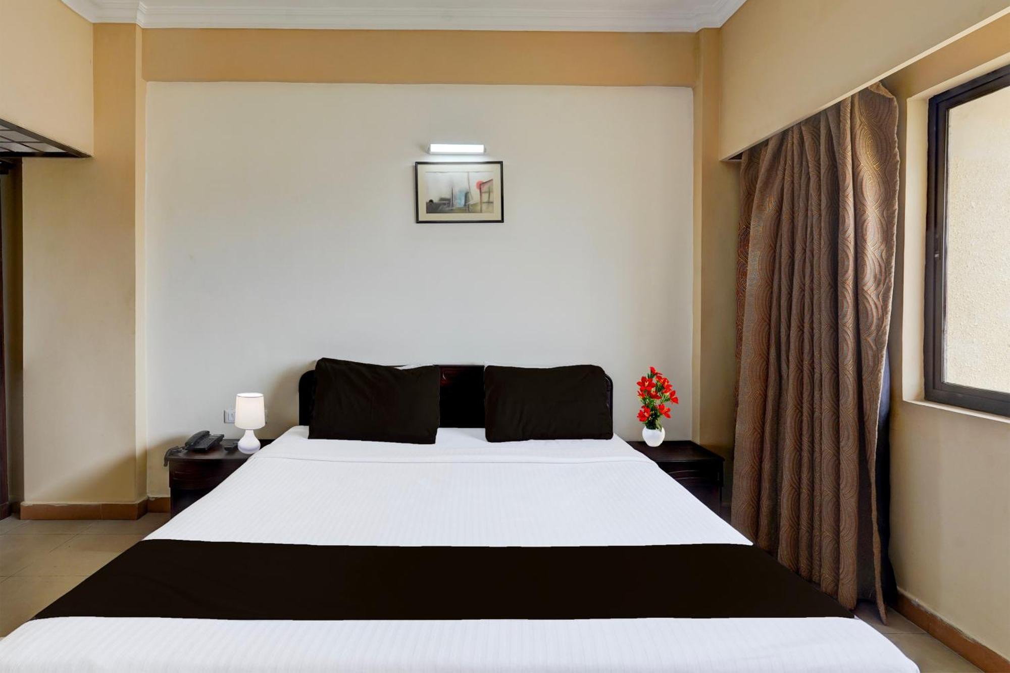 Super Townhouse Koyambedu Chennai